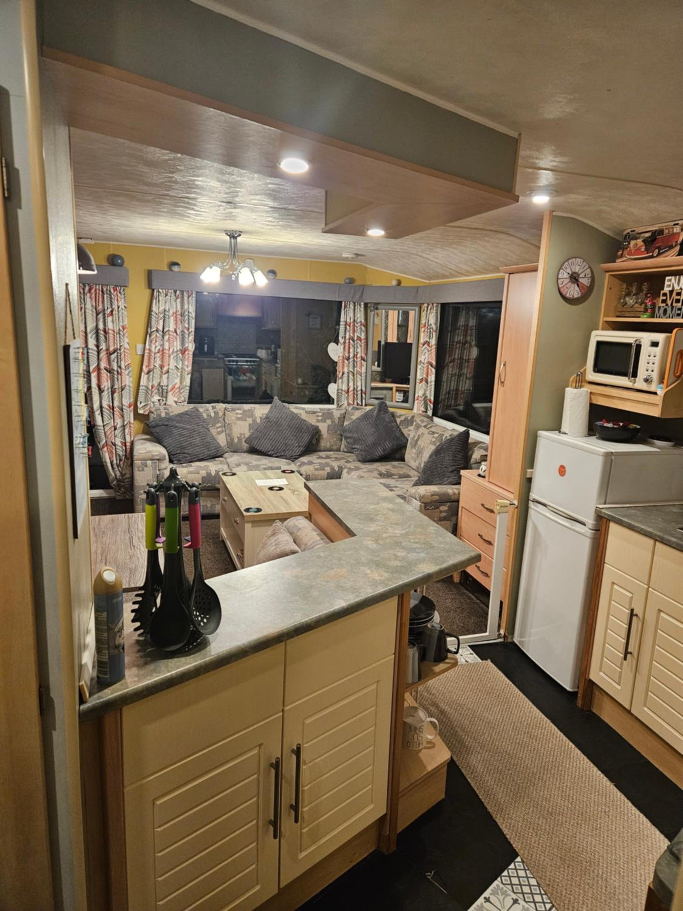 Caravan photo 2