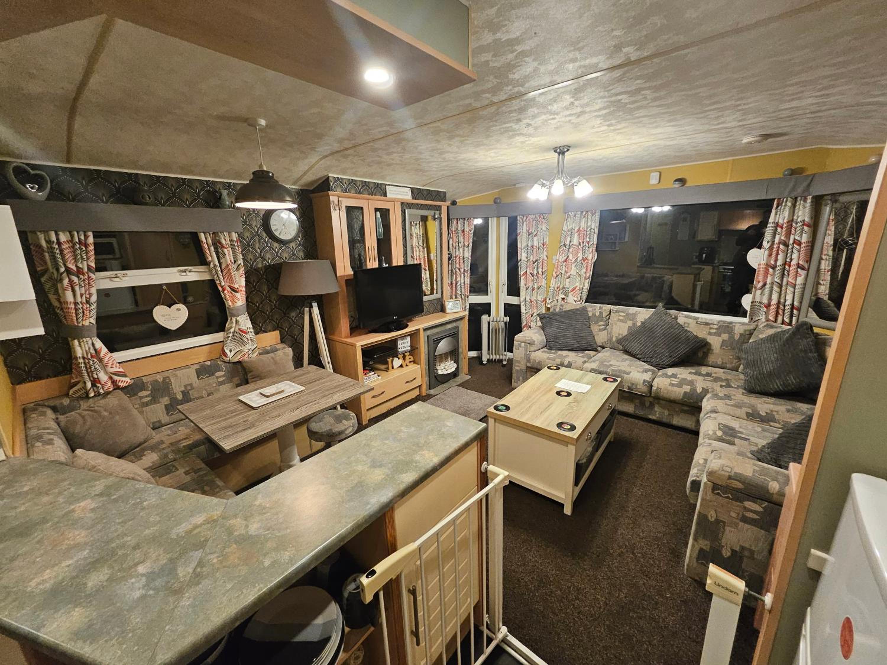 Caravan photo 2