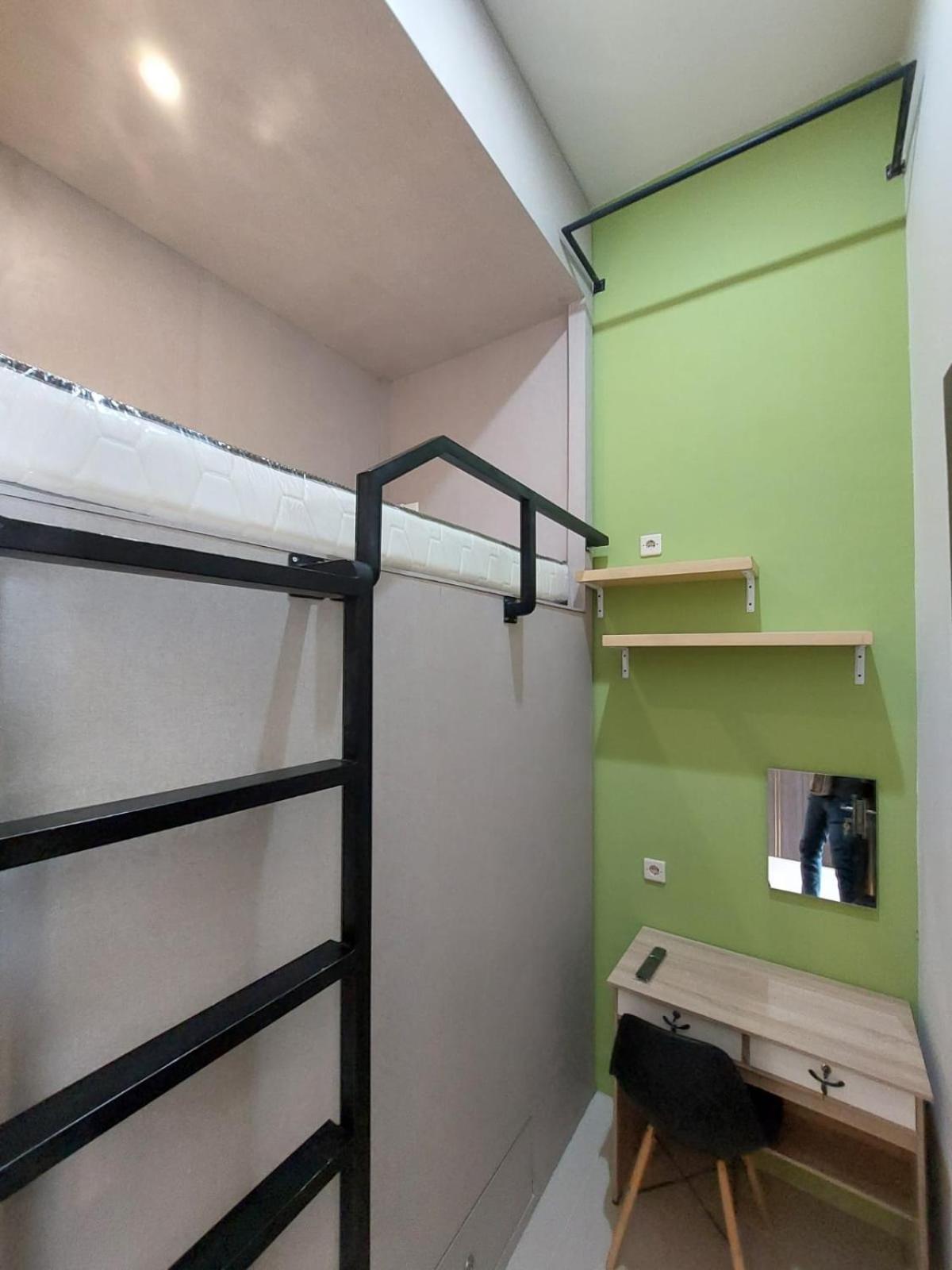 Single Room photo 2