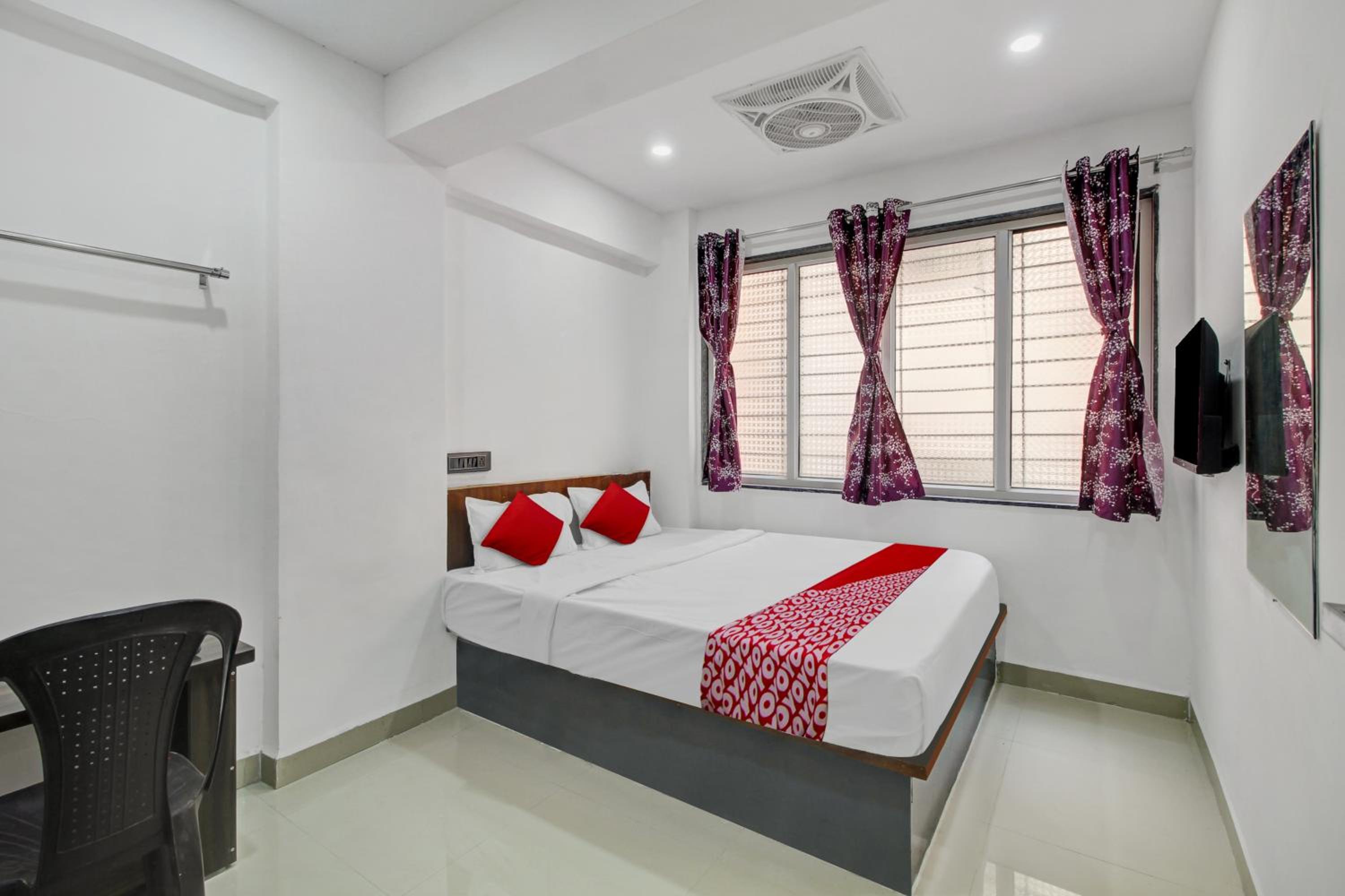 Classic Triple Room