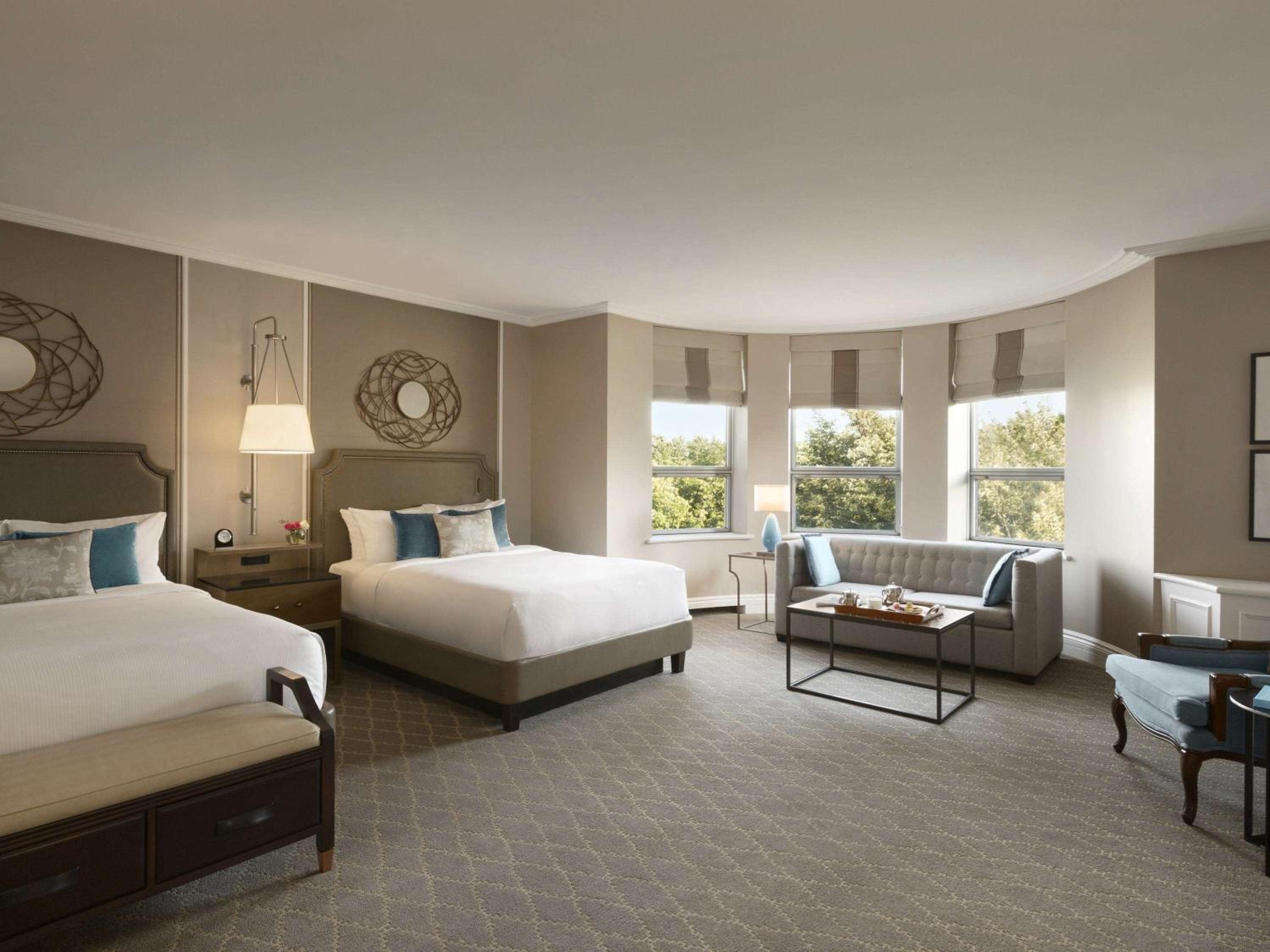 Signature Double Room with Two Double Beds and Bathtub