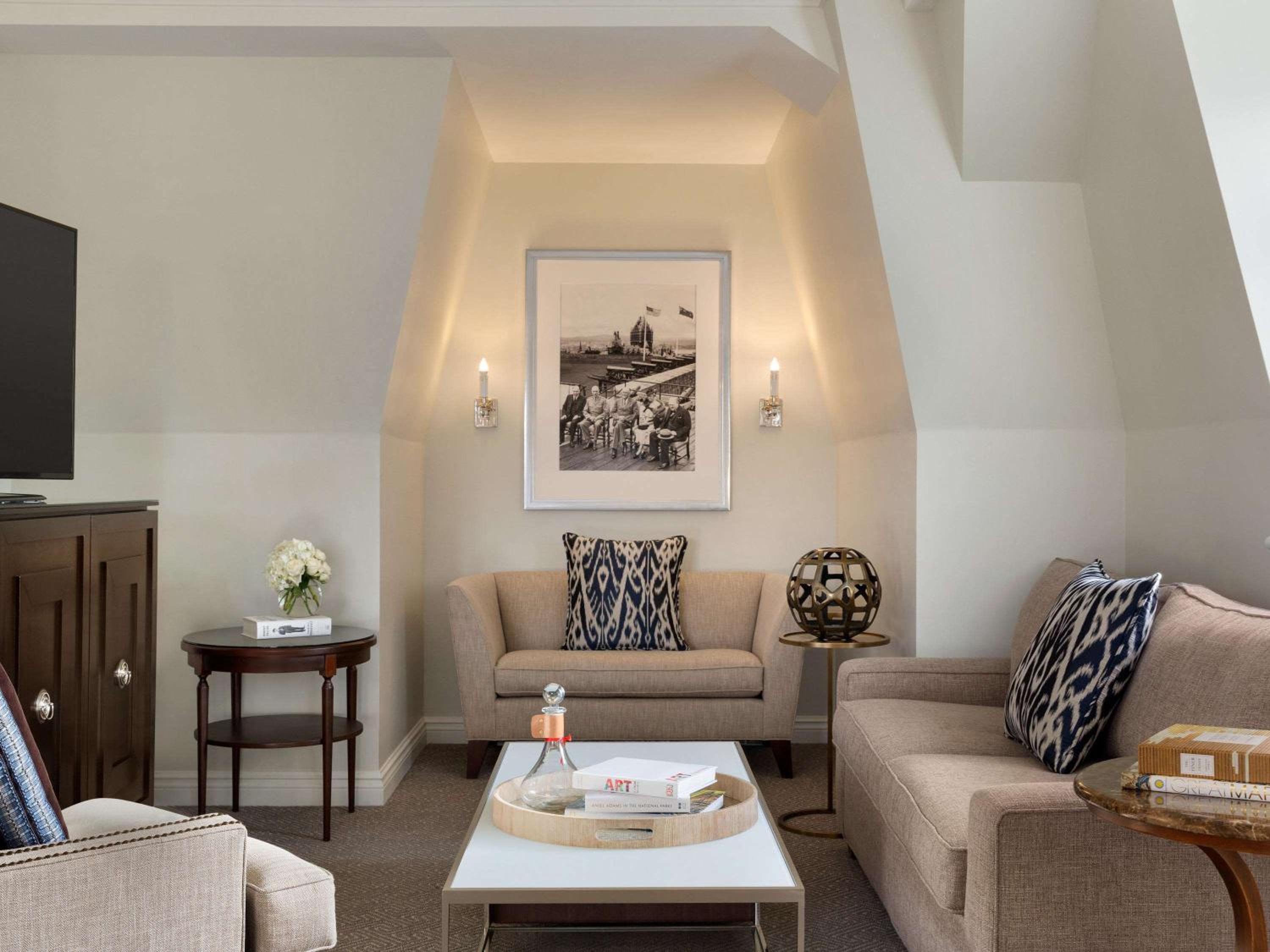 Roosevelt One Bedroom Suite with View