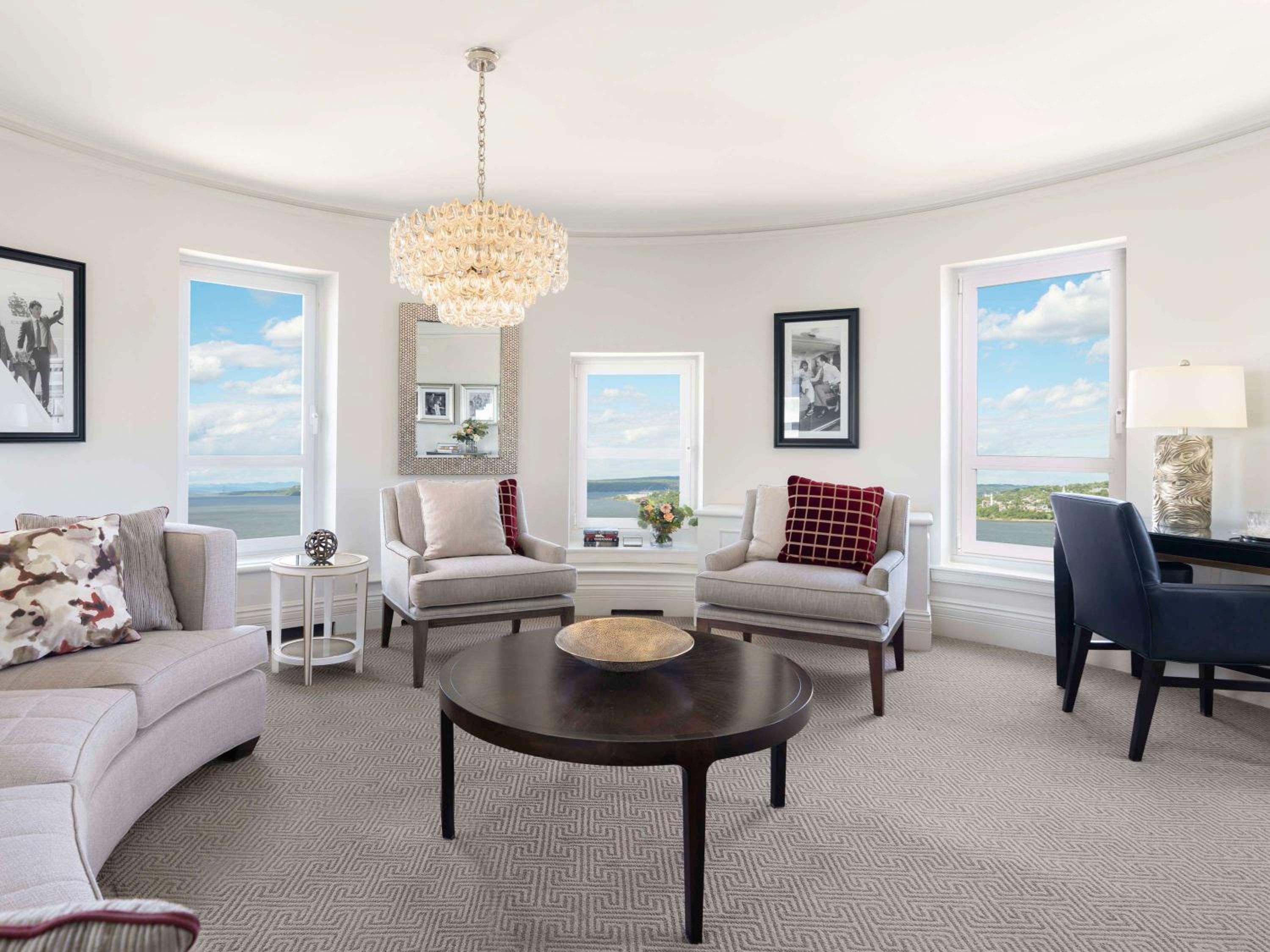 Suite Trudeau Trudeau Two Bedroom Suite with River View
