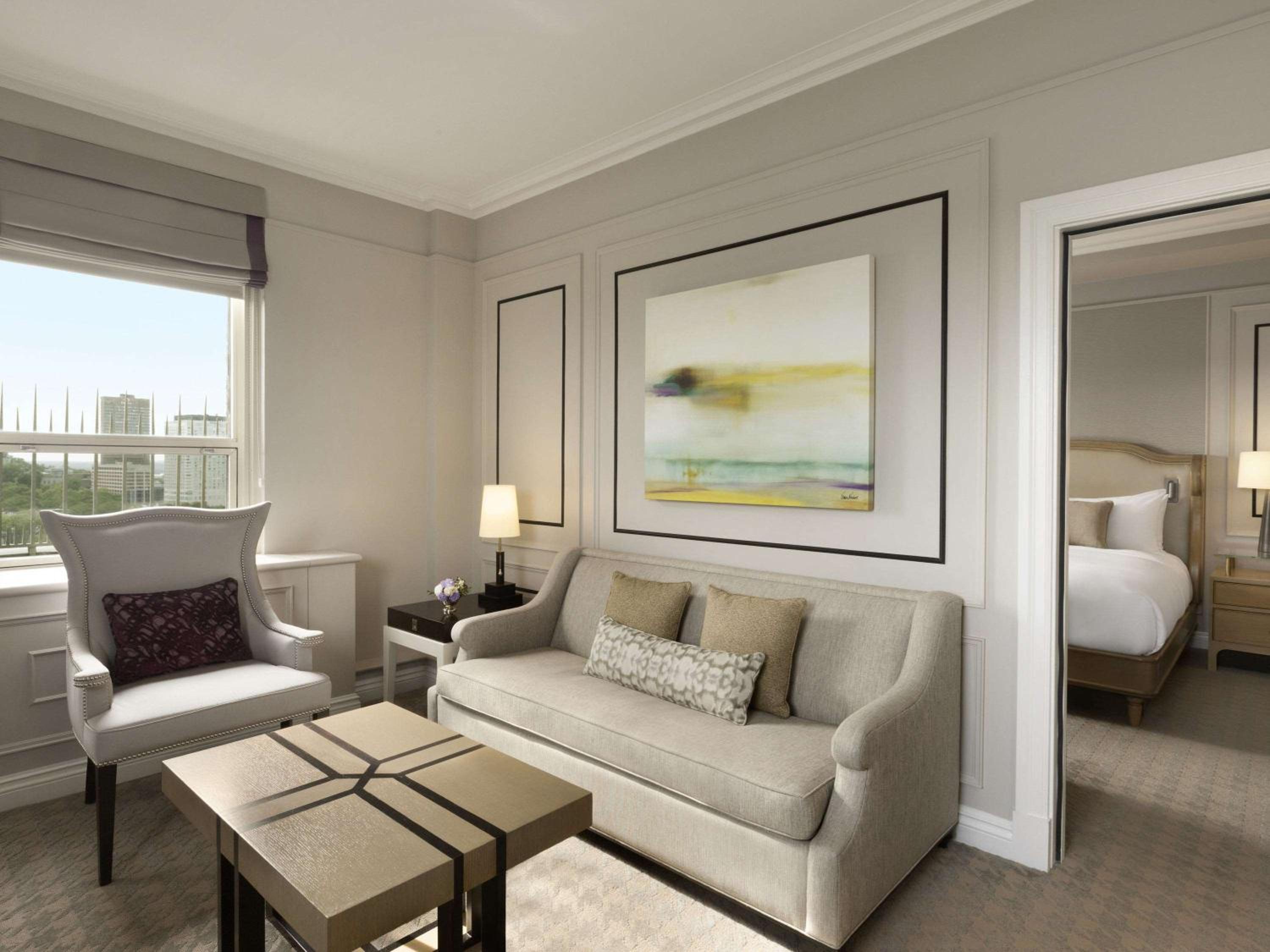 Fairmont Gold Junior Suite with River or City View