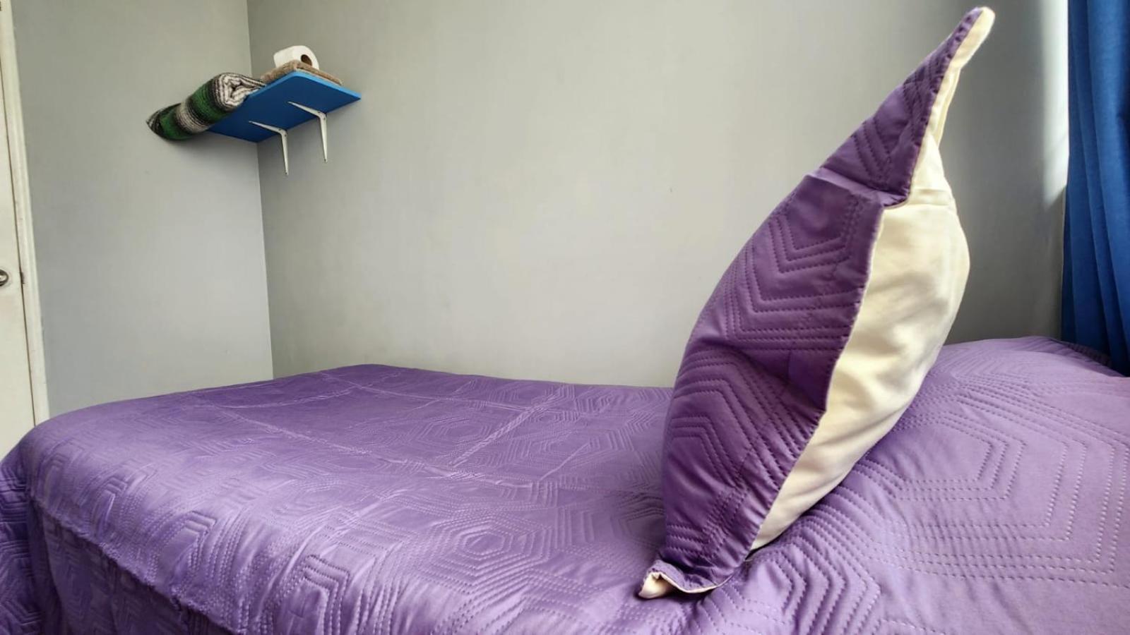Single Room with Shared Bathroom
