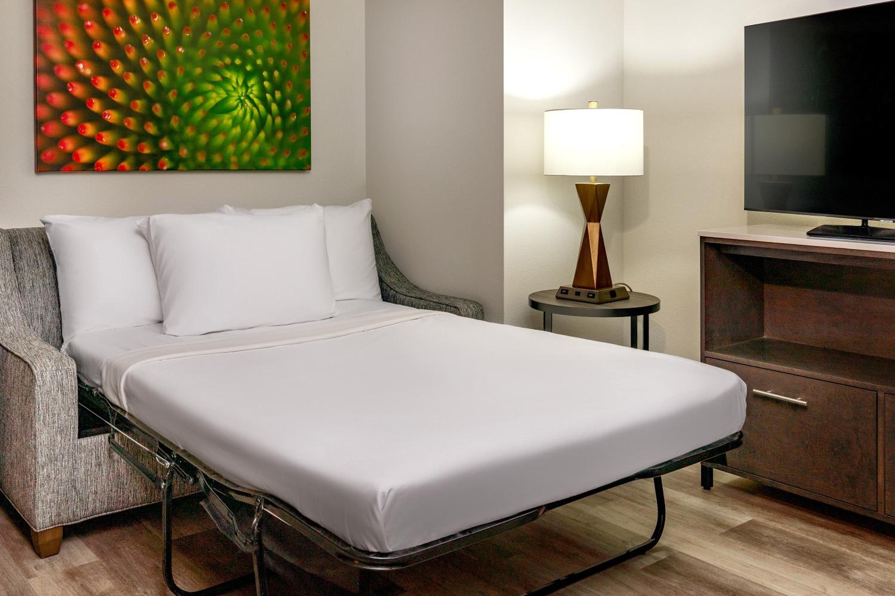 Superior Two Bedroom Suite (Free Water Park Access) photo 3