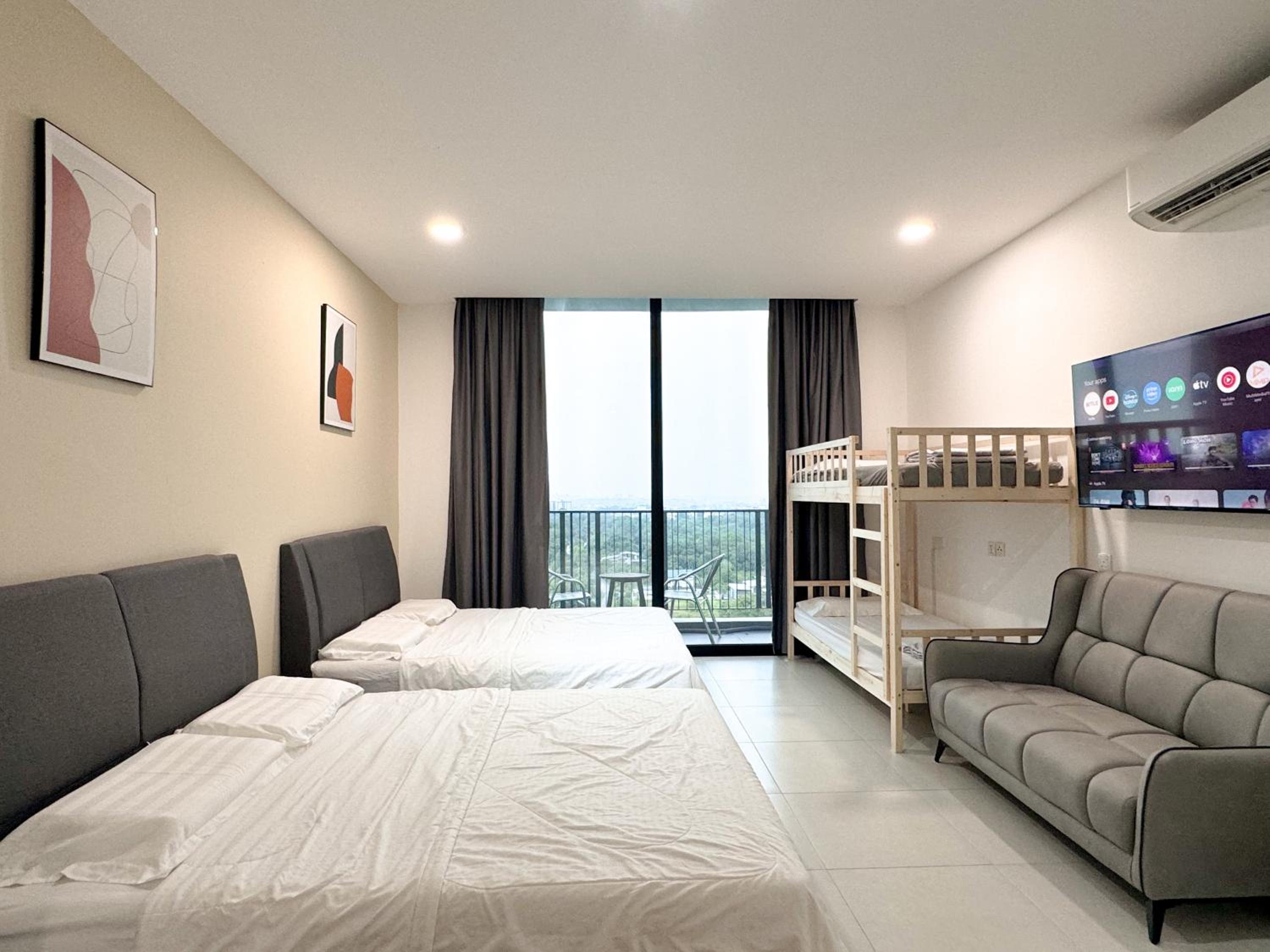 One-Bedroom Apartment