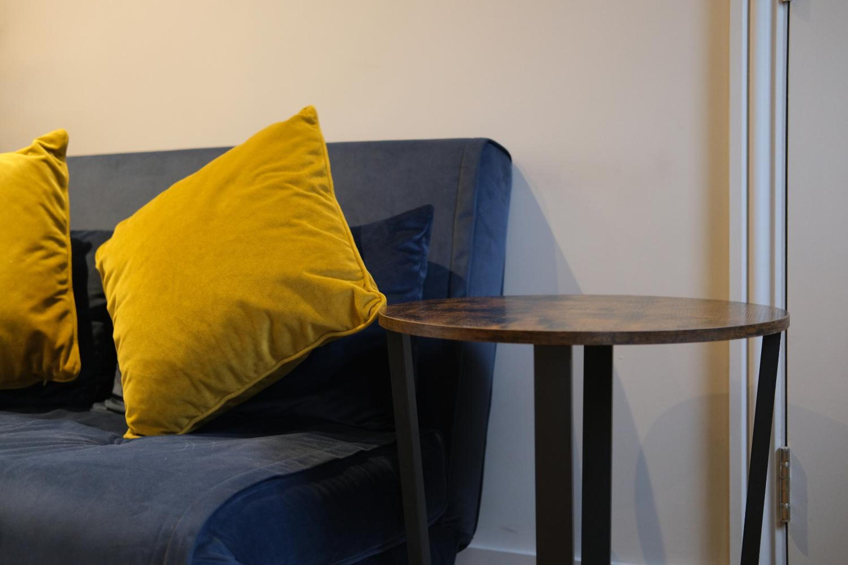 One-Bedroom Cottage - Photo 1