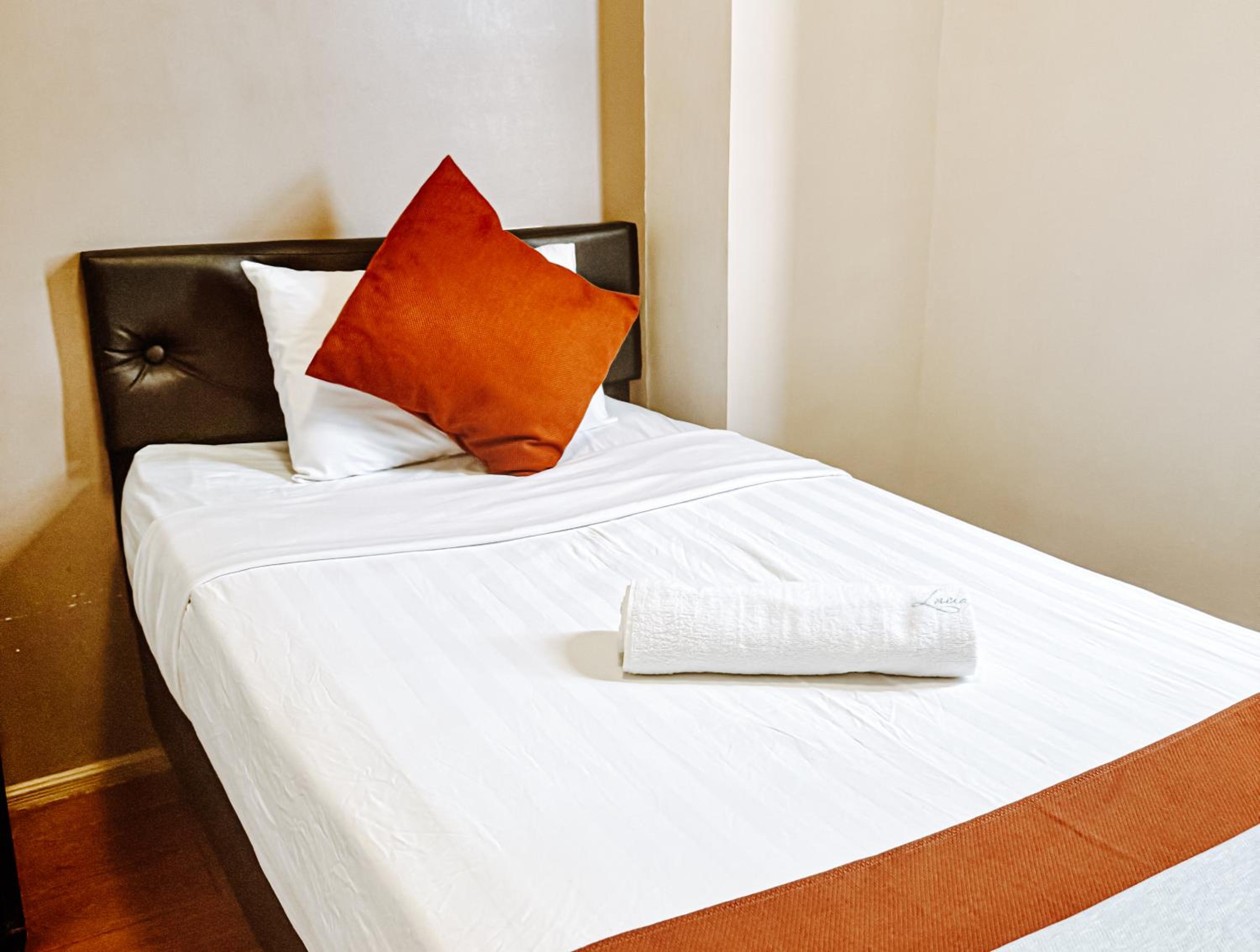 Standard Single Room photo 3