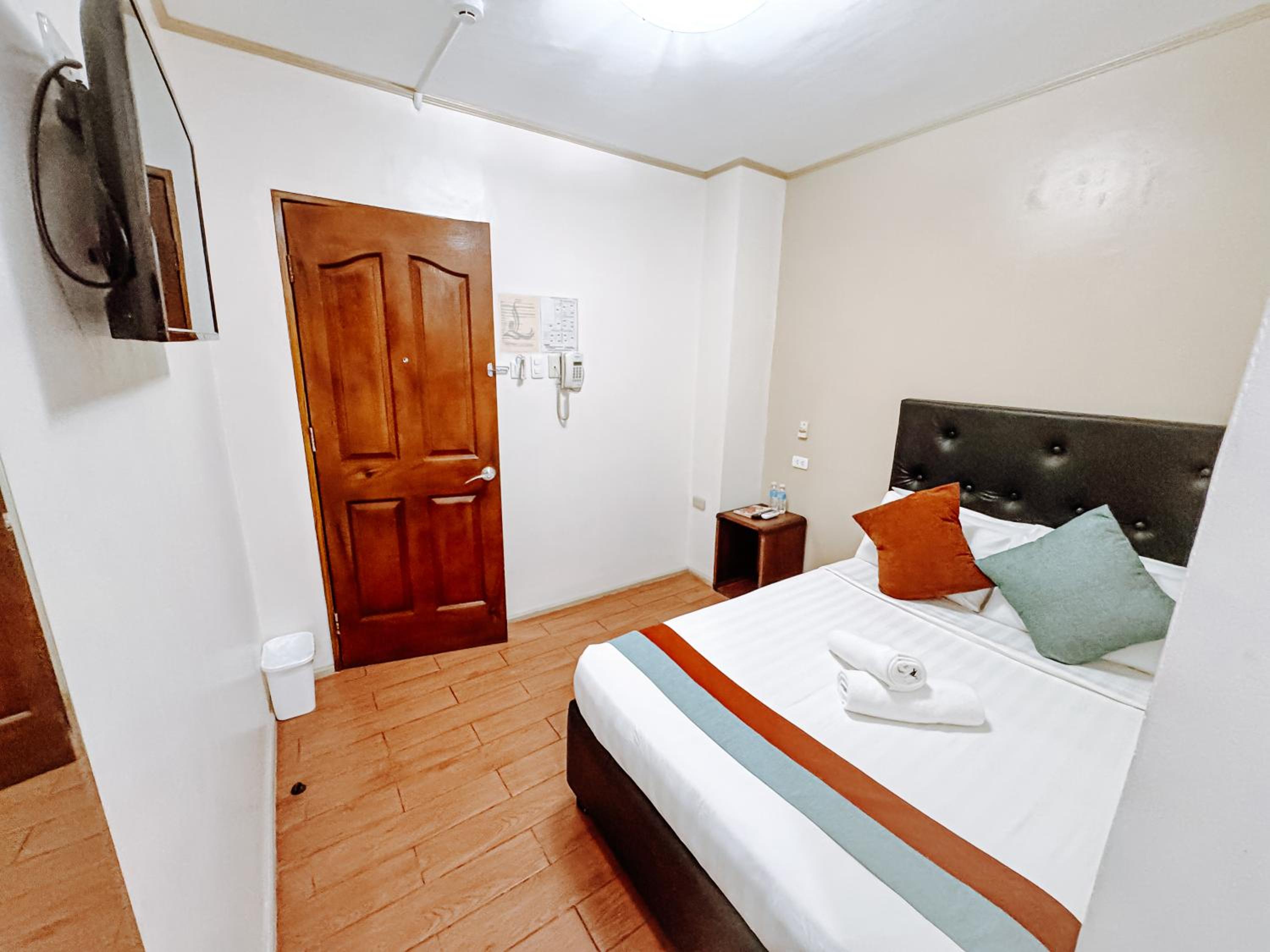 Standard Double Room photo 1