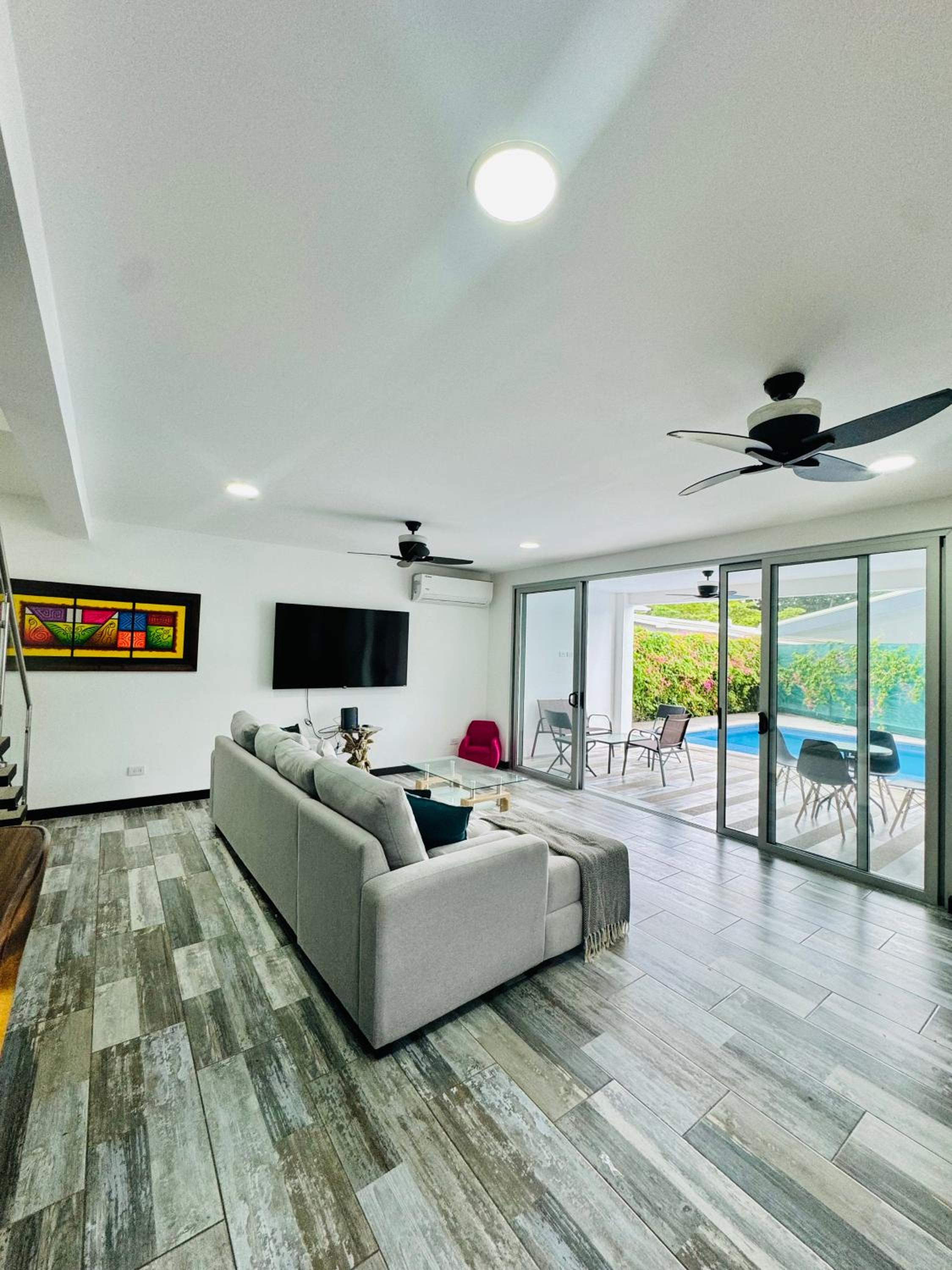 Three-Bedroom House photo 1