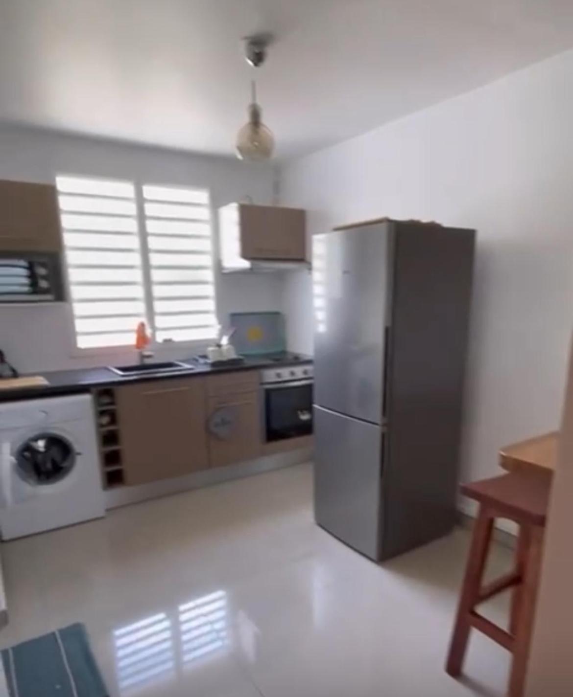 Two-Bedroom House photo 2