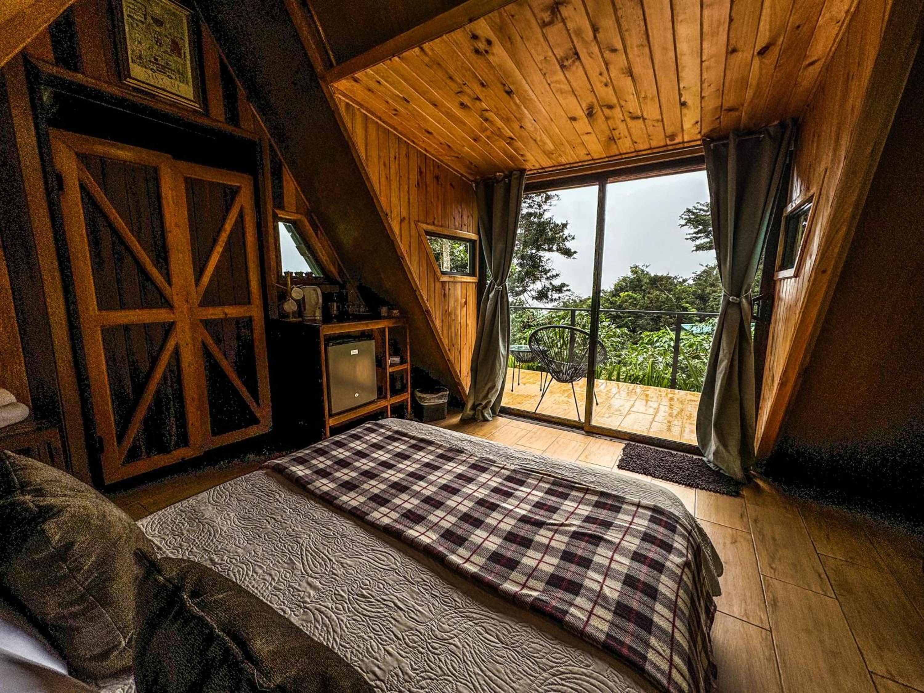 Bungalow photo 1