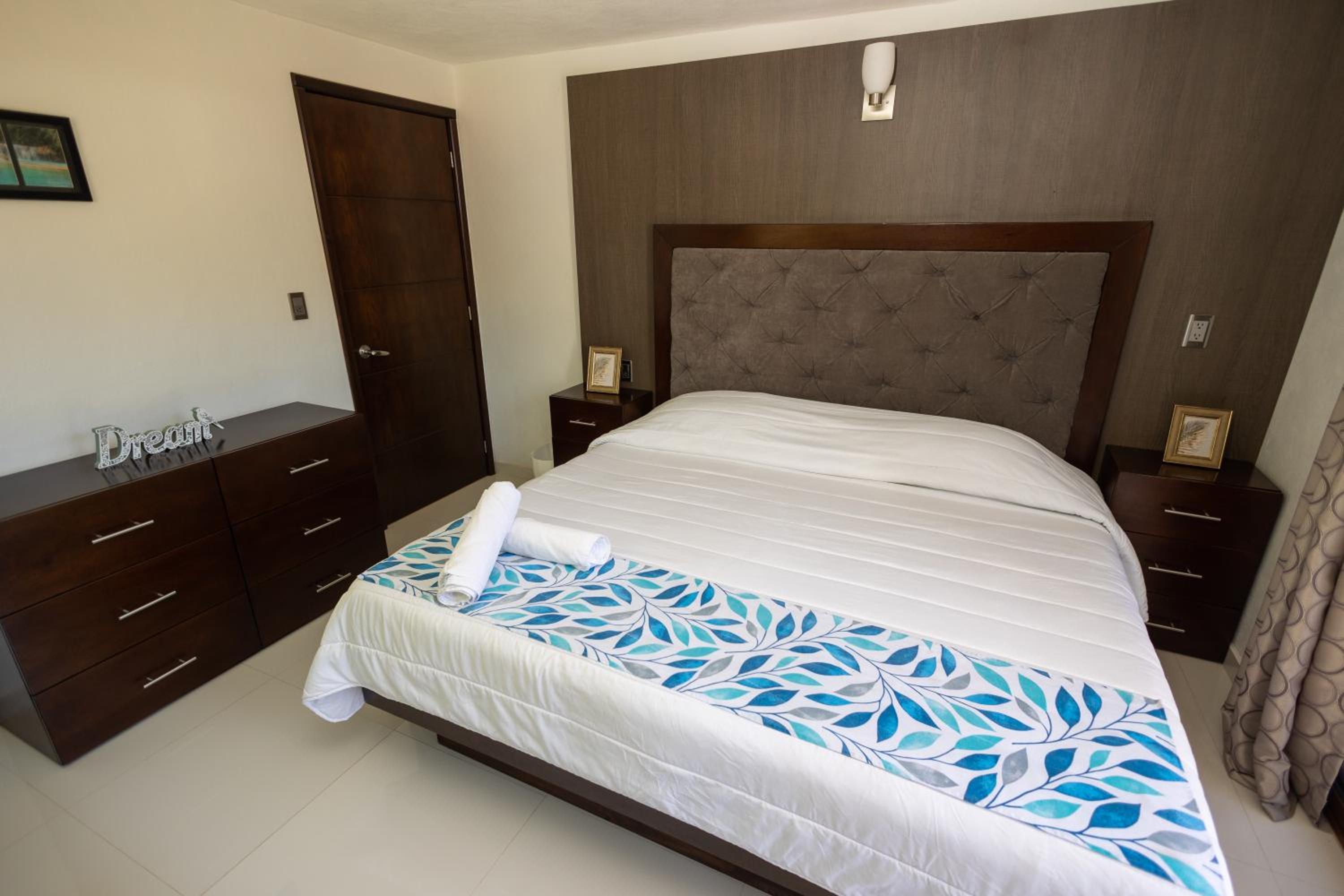 Family Suite - Photo 7
