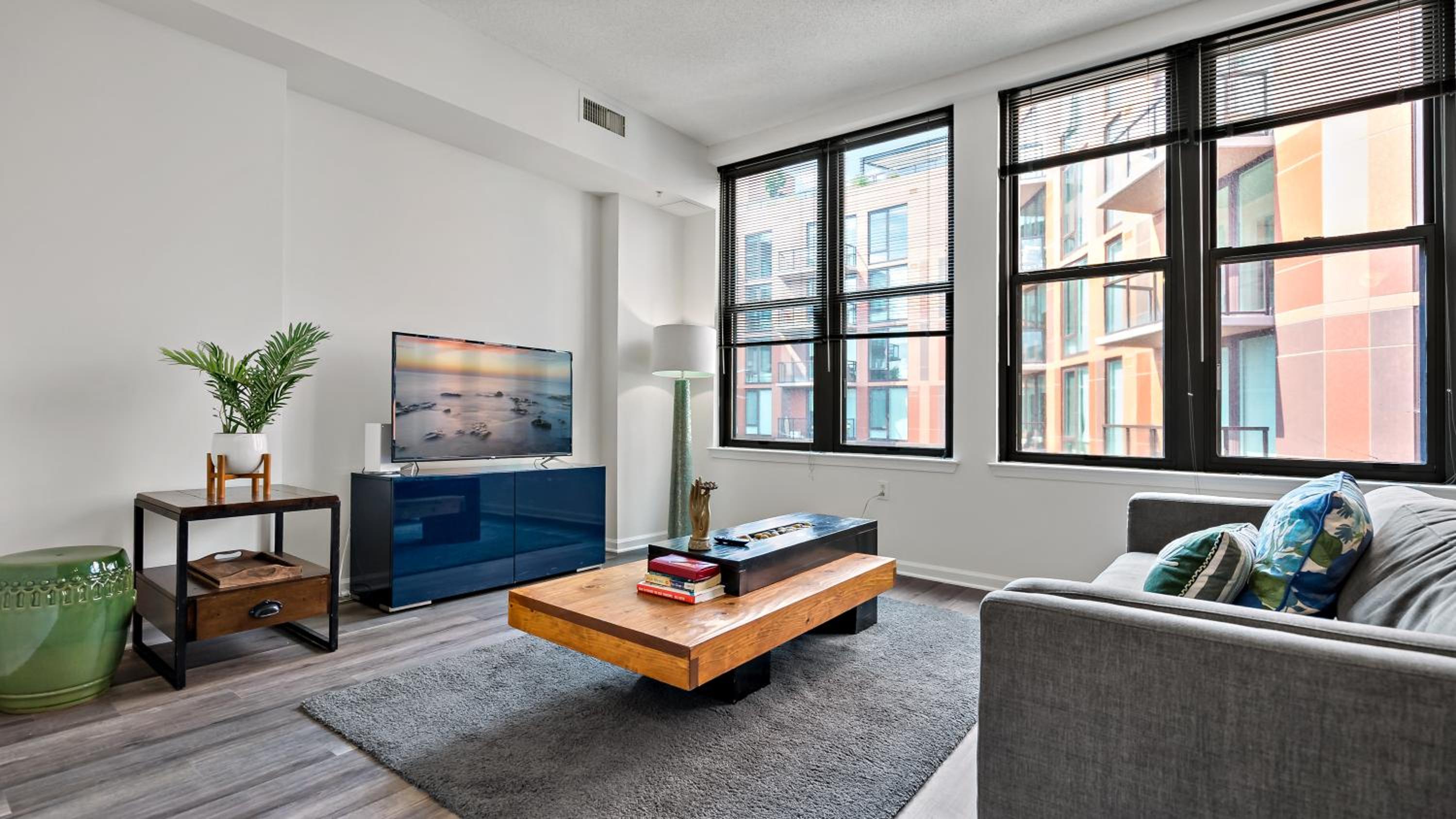 One-Bedroom Standard Apartment