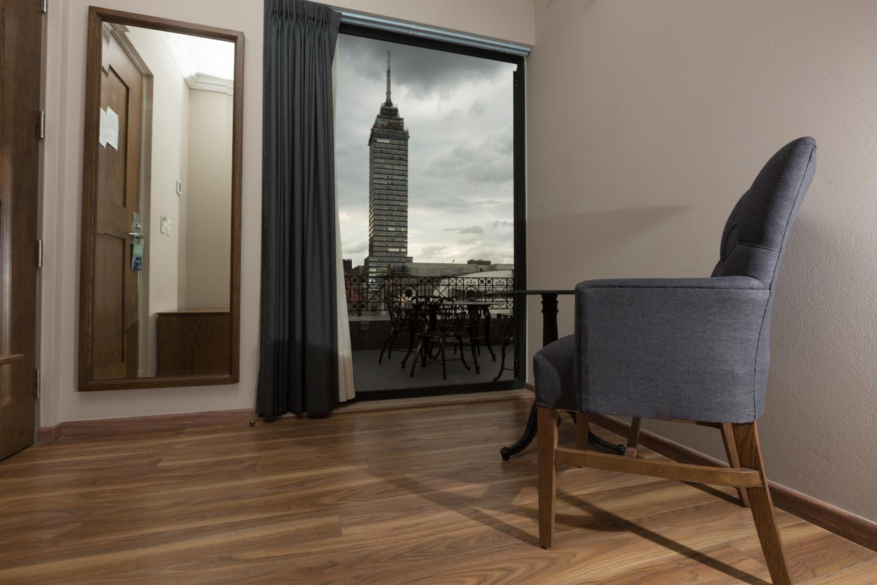 Junior Suite With Terrace thumbnail 6