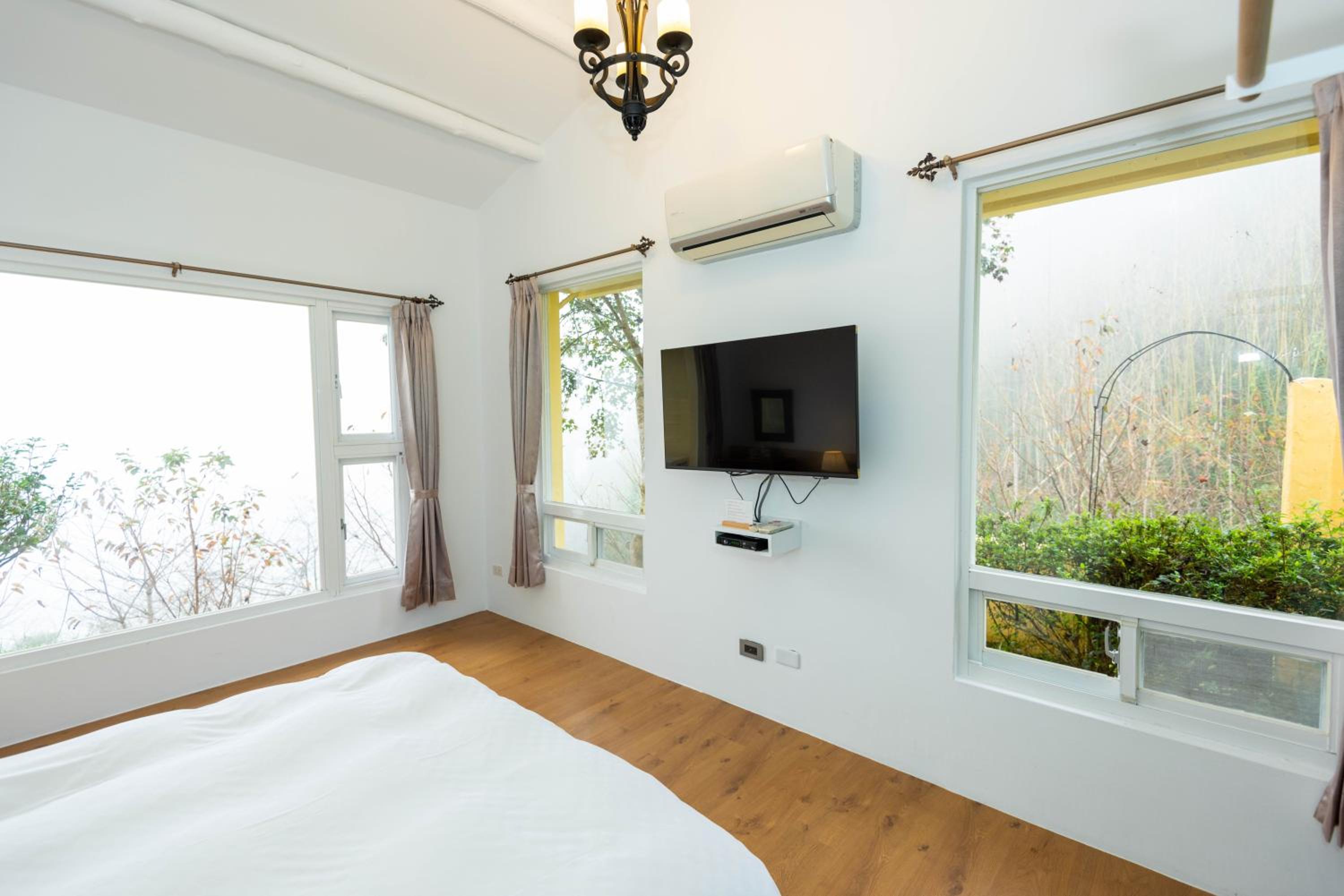 Superior Double Room with Mountain View