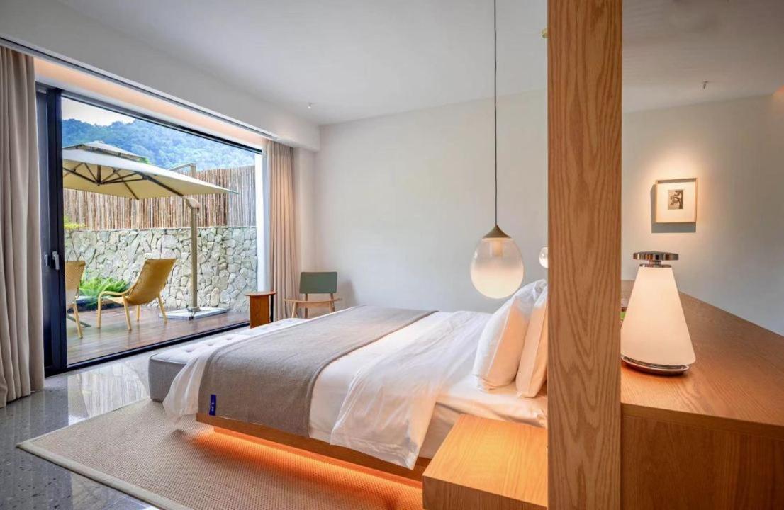 Double Room with Patio photo 3