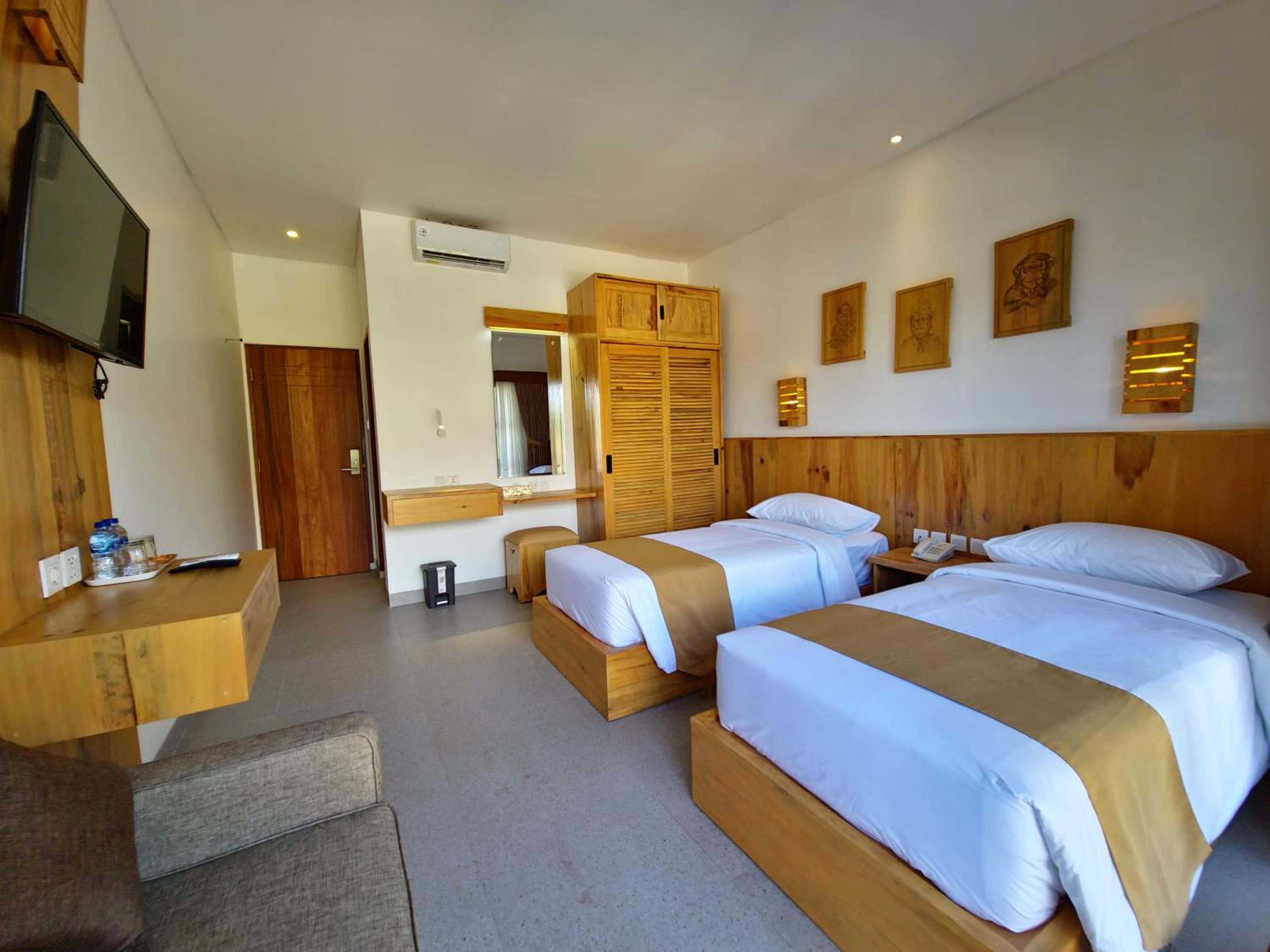 Standard Twin Room - Photo 1