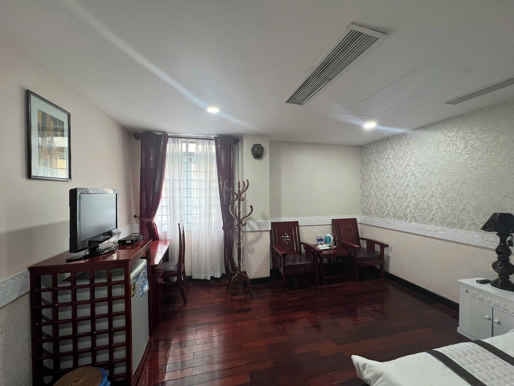 Superior Single Room