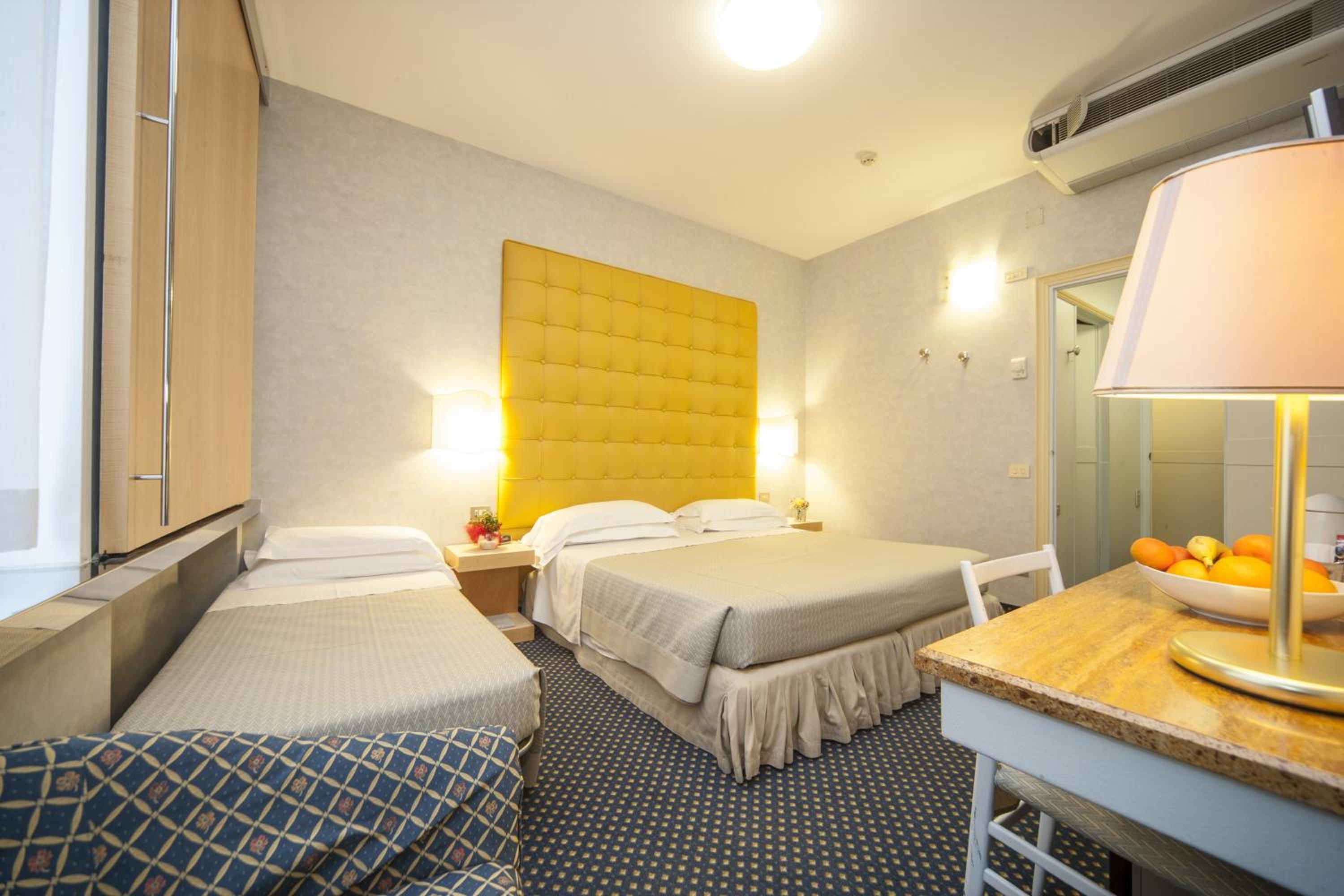 Triple Room - Photo 1