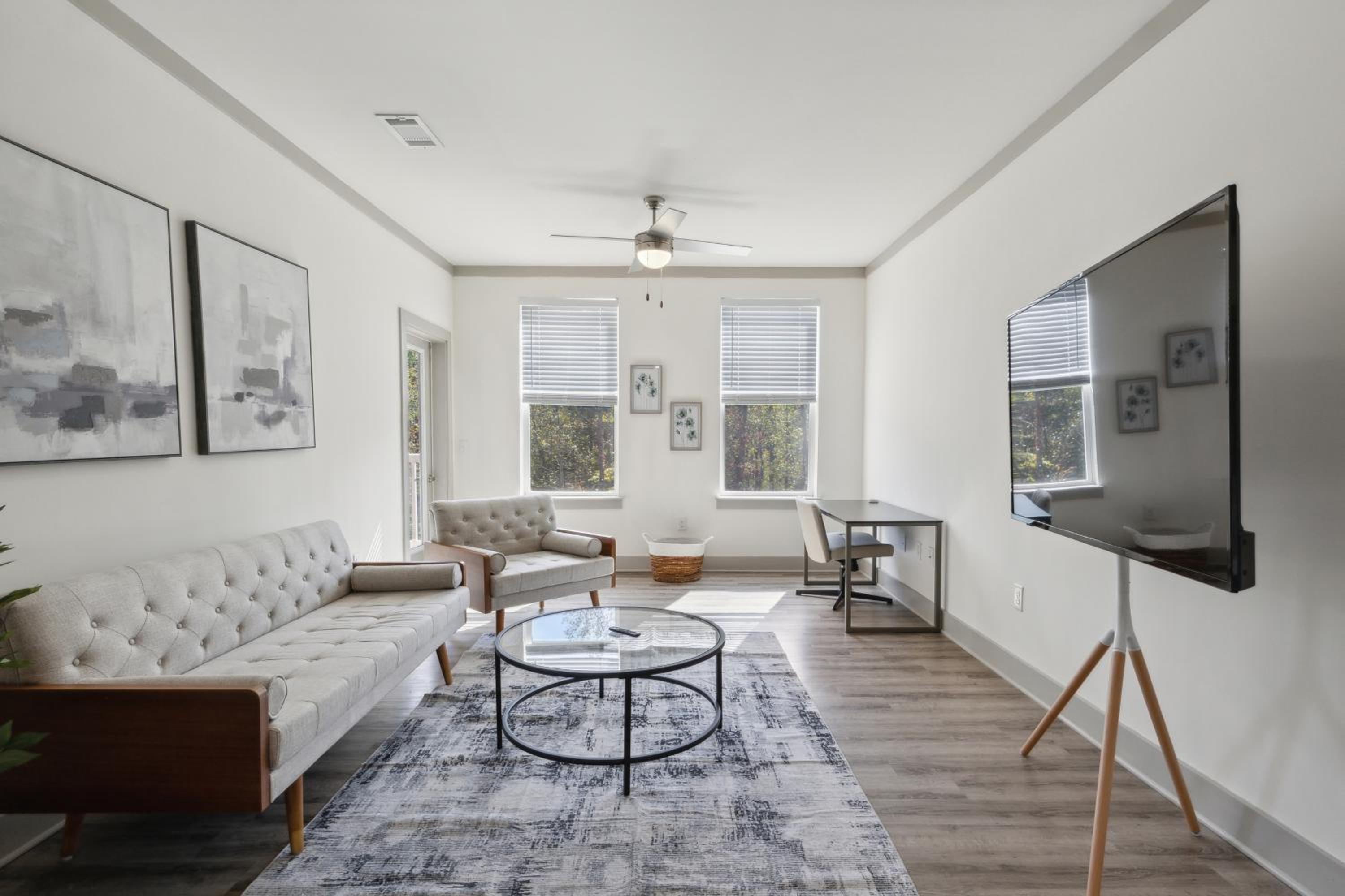 Apartment photo 1