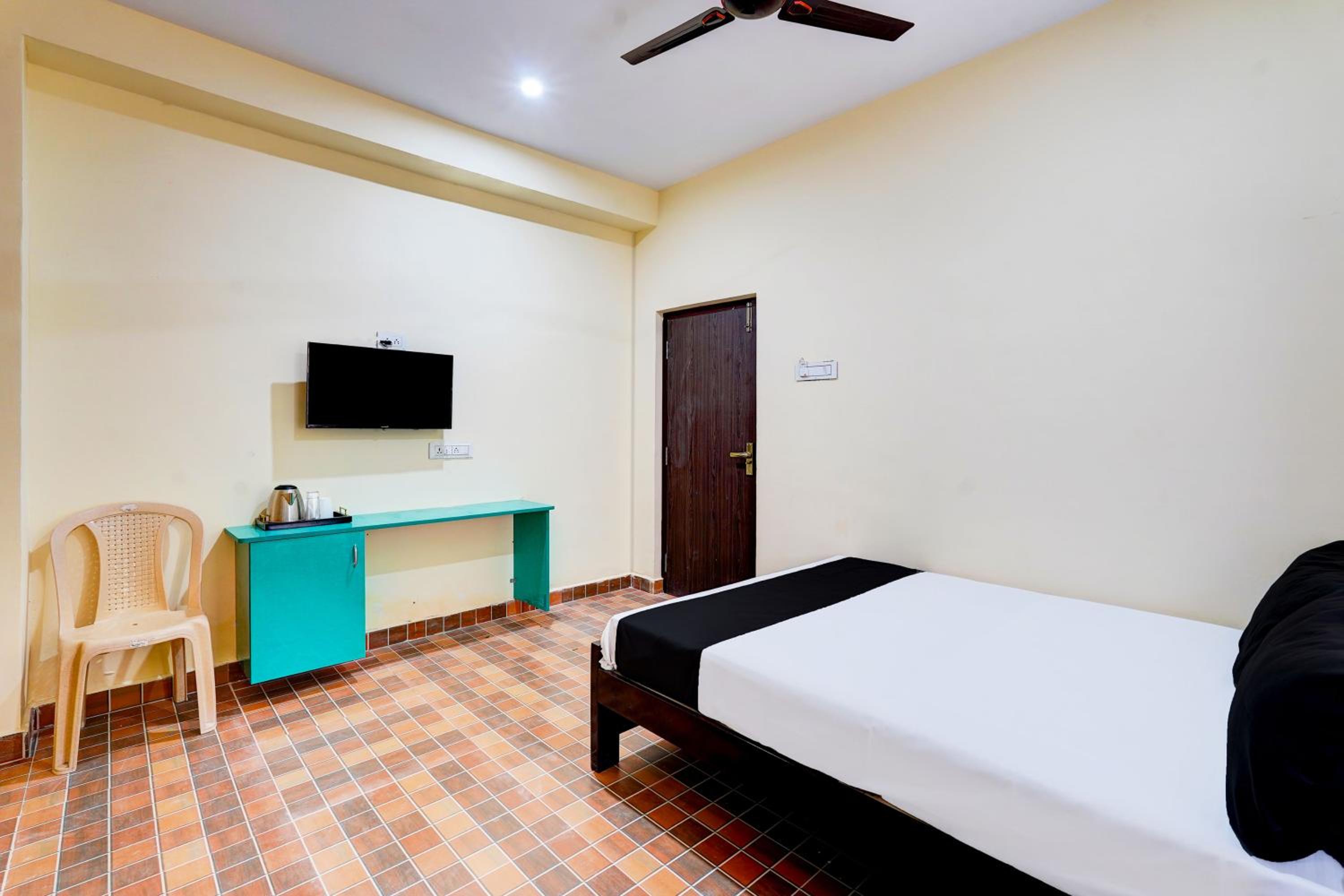 Classic Triple Room