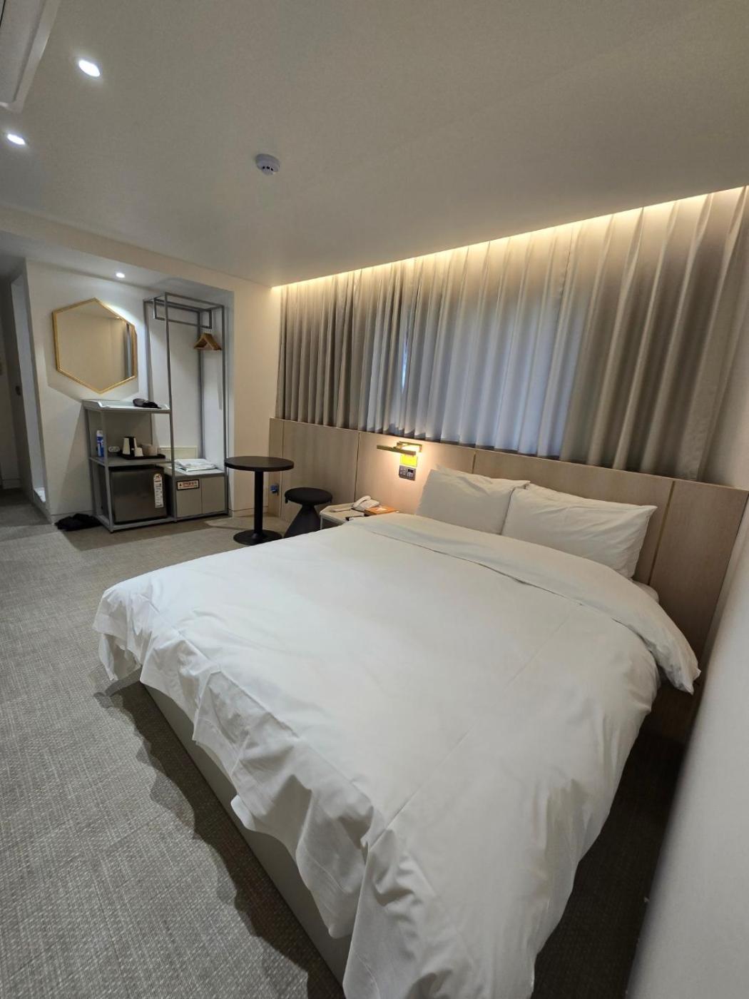 Double Room - Photo 4