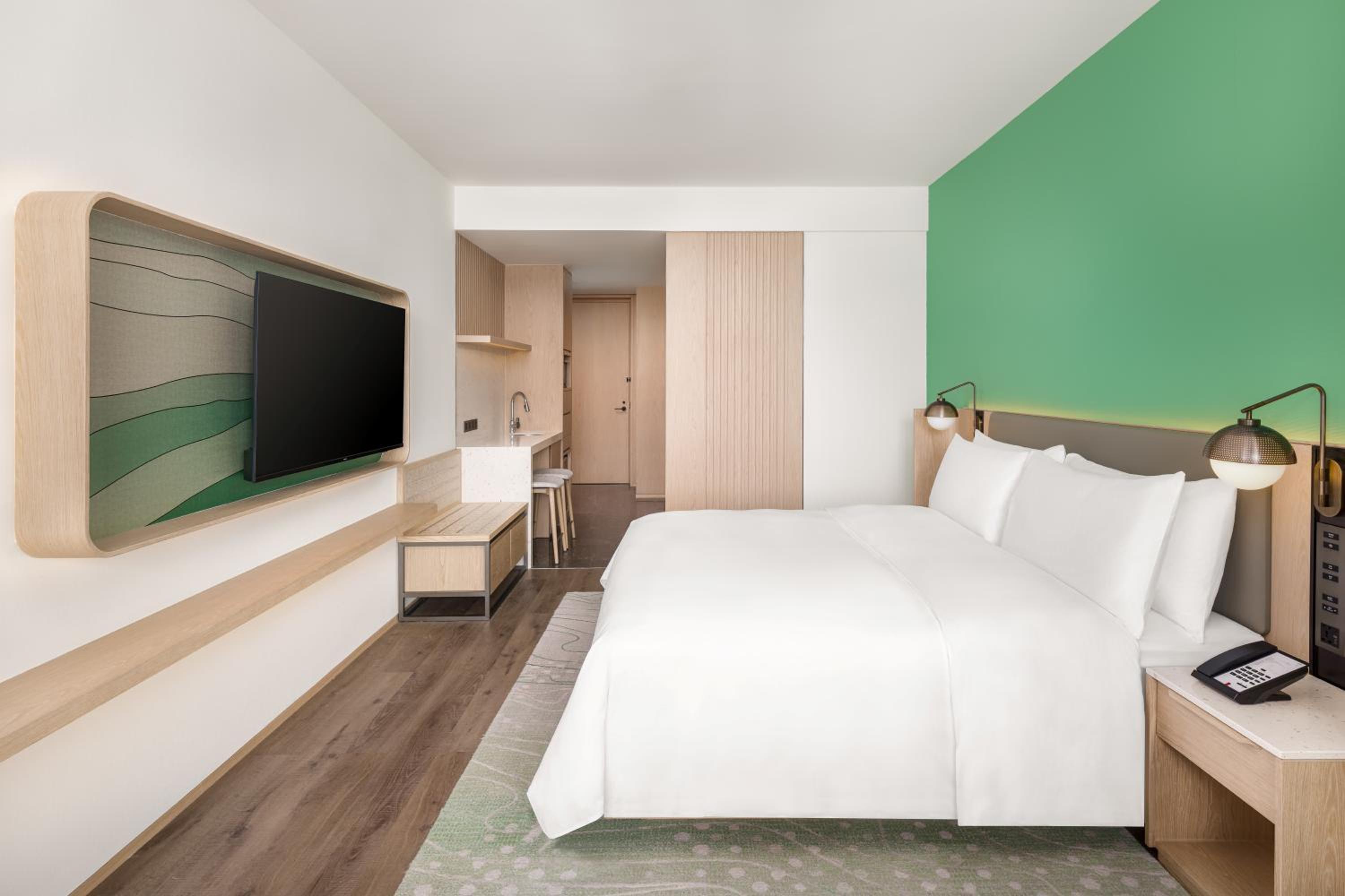 Superior King Room photo 2