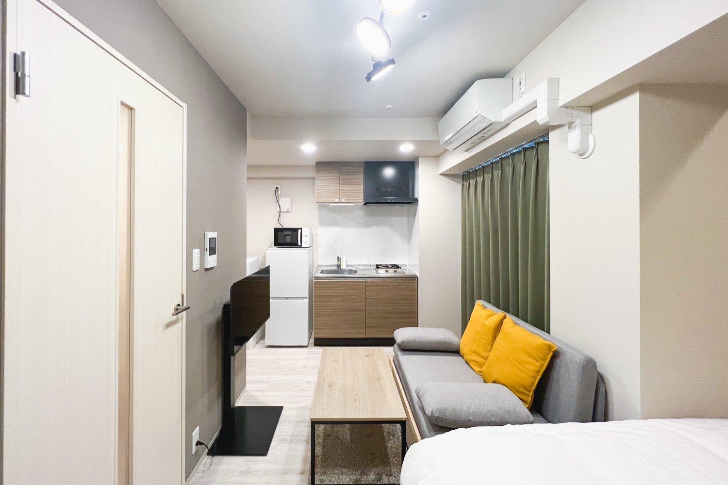 One-Bedroom Apartment photo 1