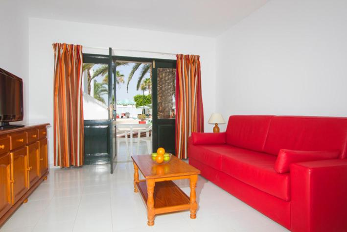 Apartamento de una habitación con vista al jardín (2 adultos + 2 niños)