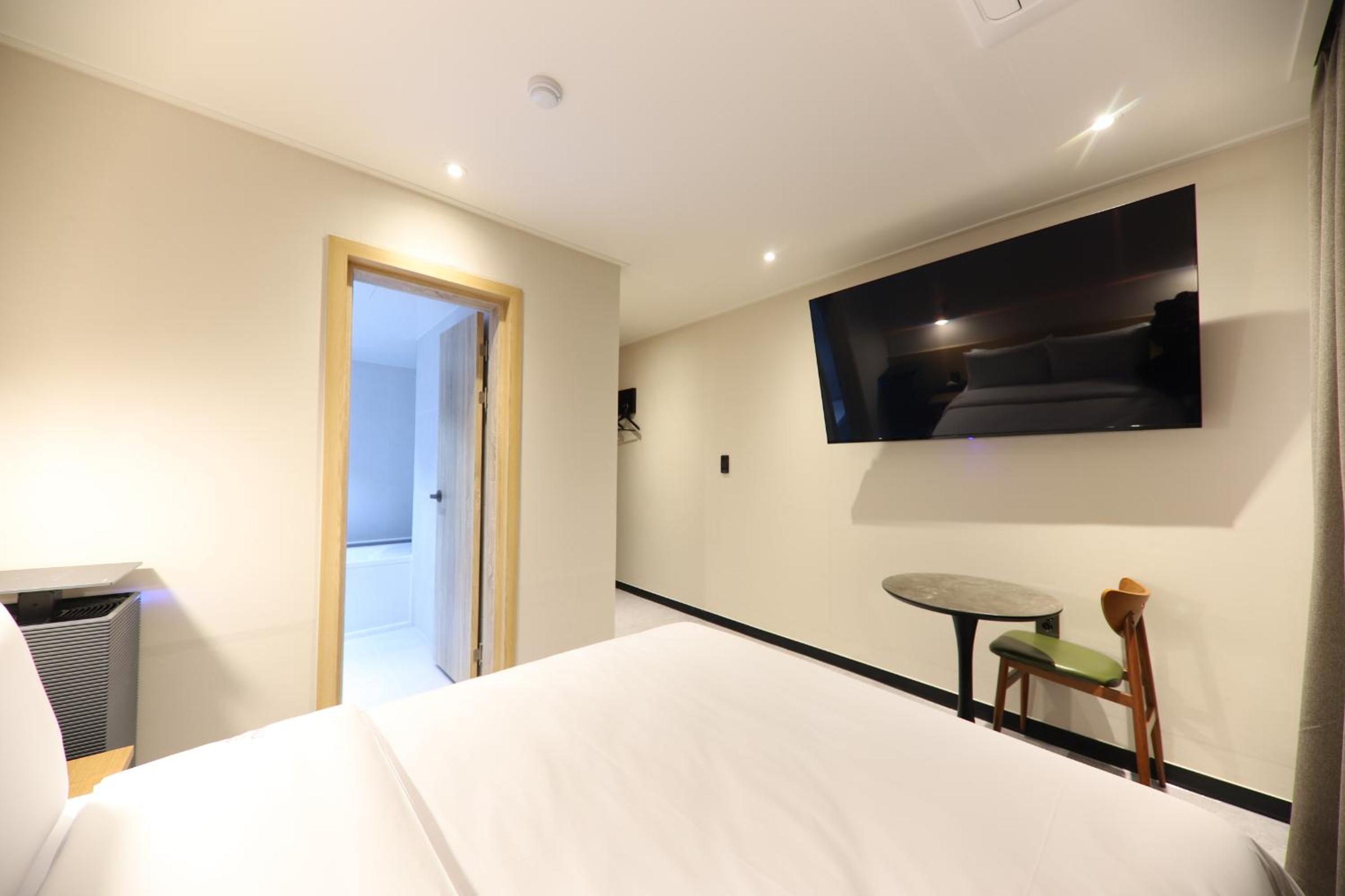 Deluxe Double Room - Photo 3