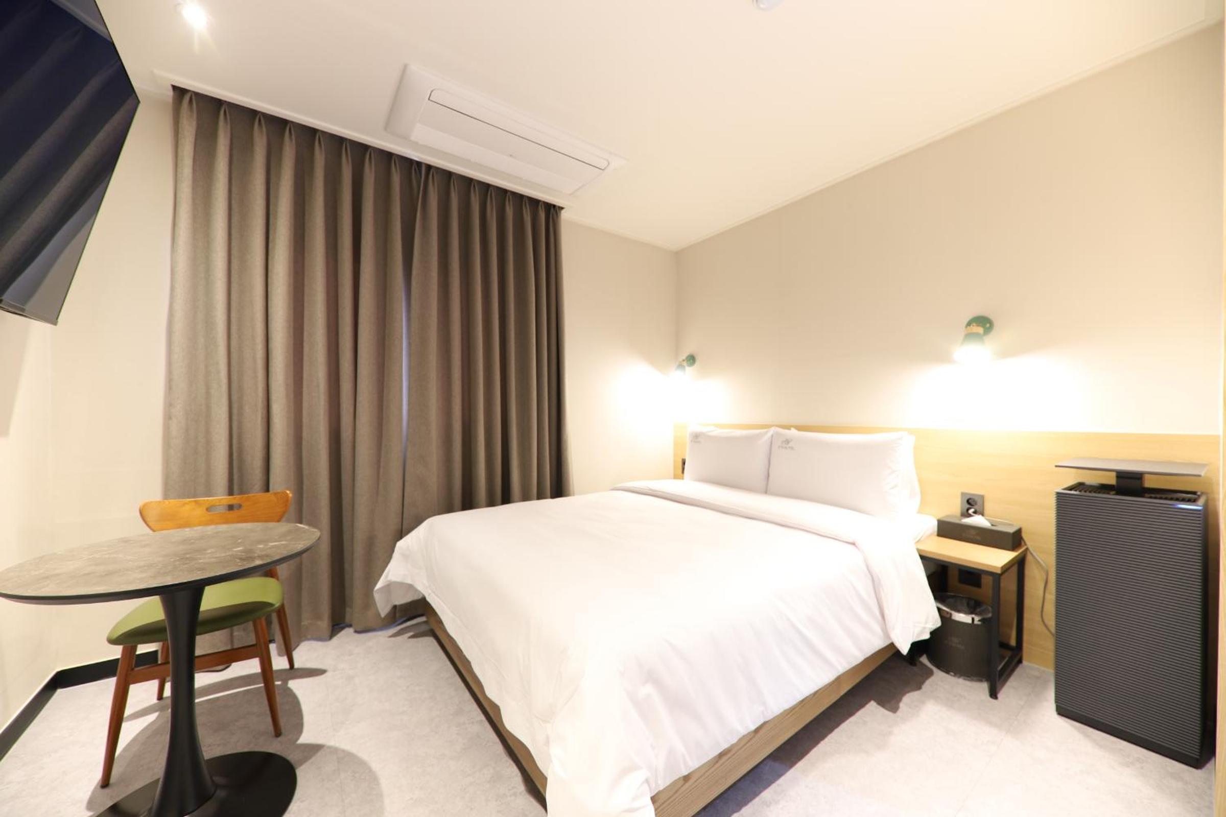 Deluxe Double Room - Photo 4