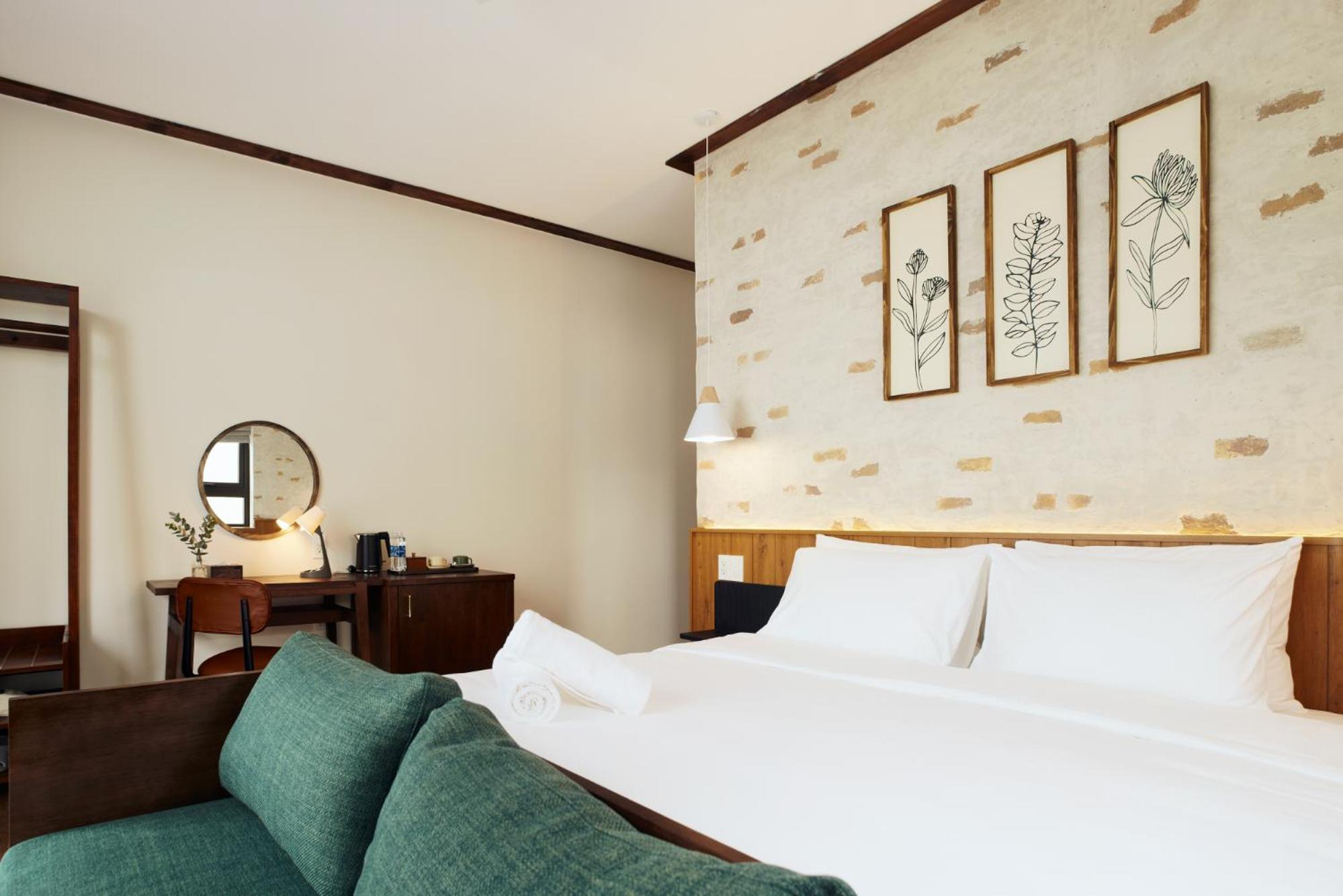 King Room with Mountain View - Photo 6