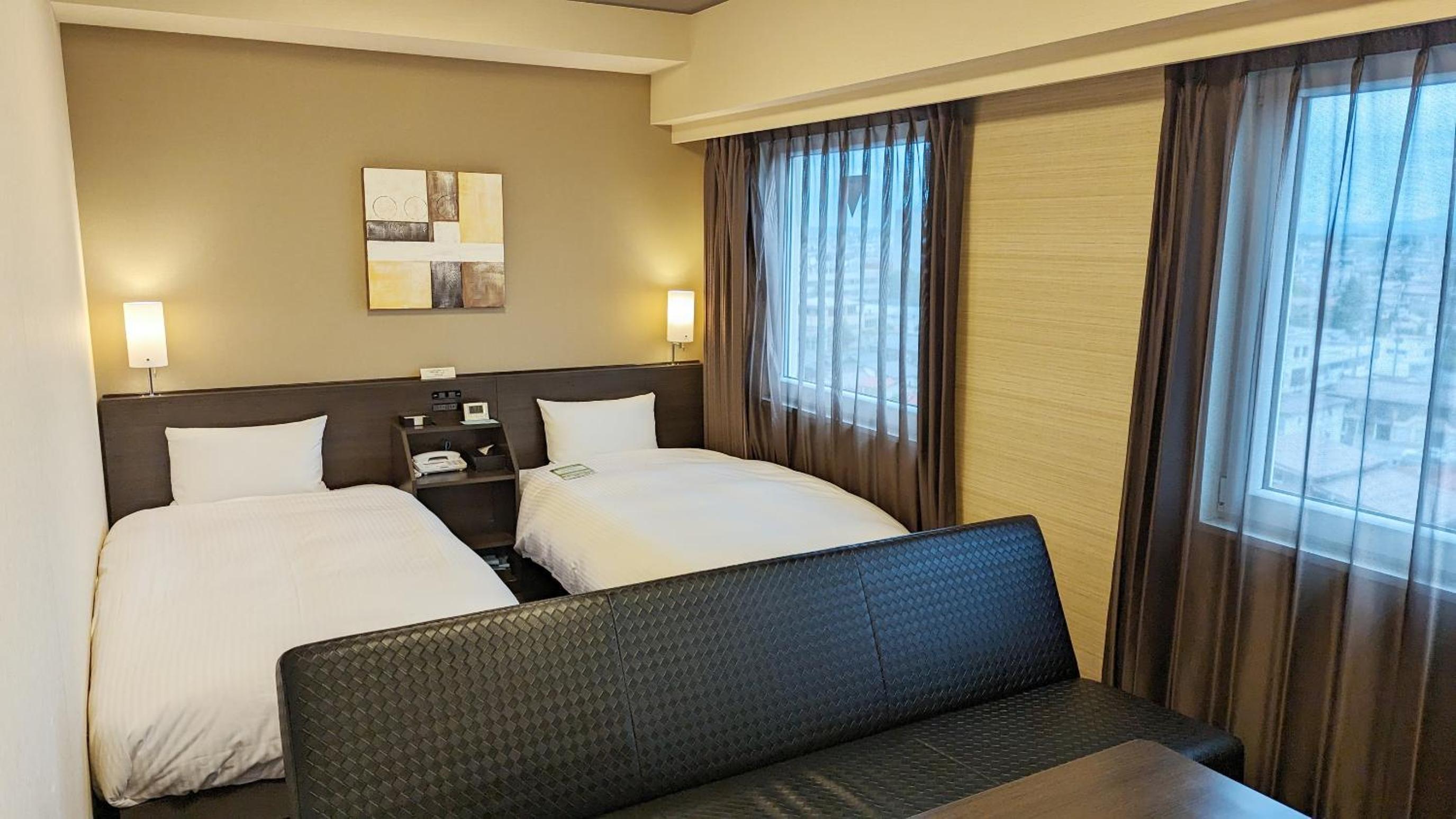 Superior Twin Room - Non-Smoking