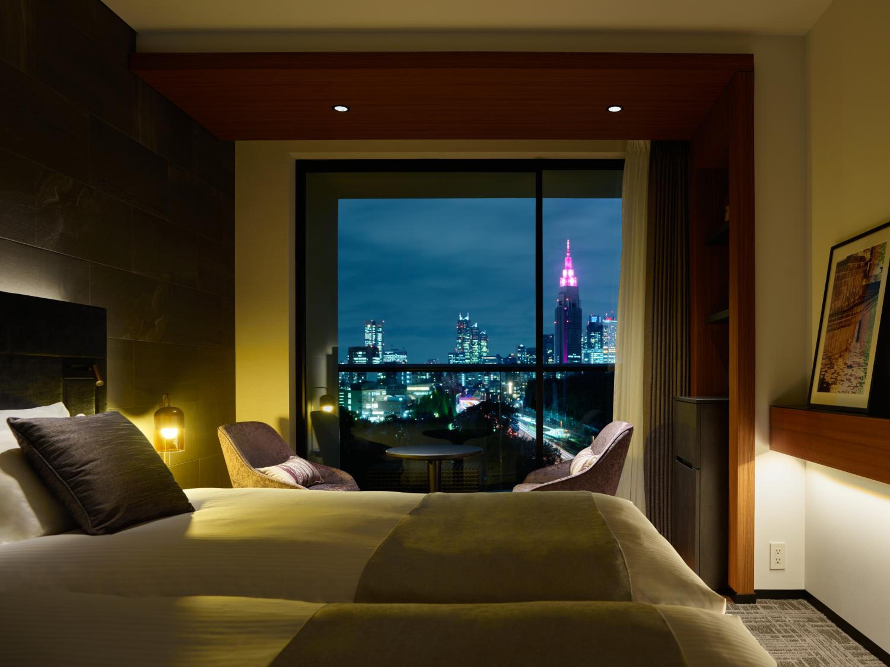 Standard Twin Room with Balcony - Photo 2