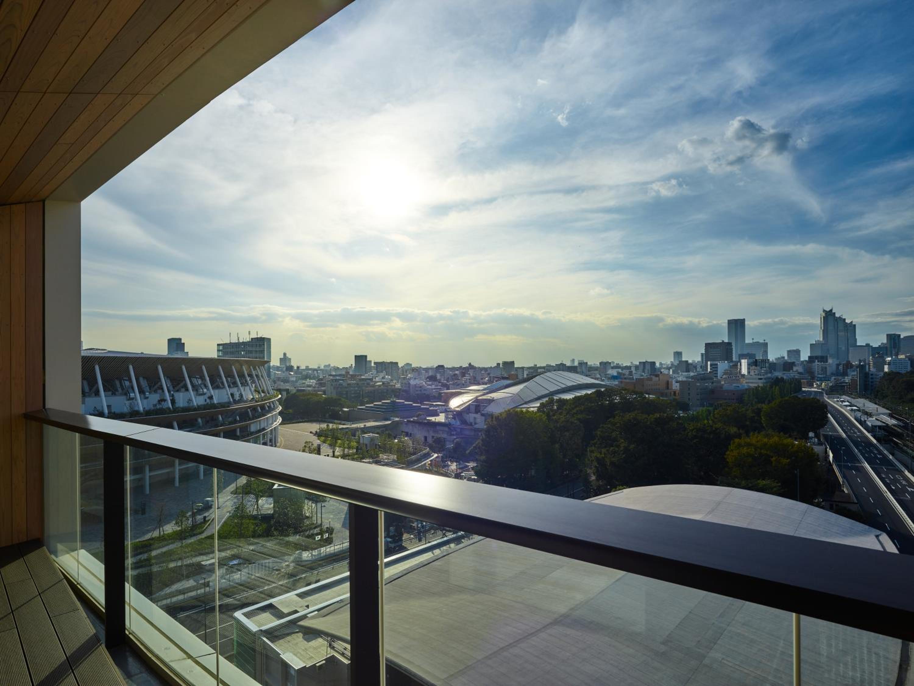 Superior Corner Twin Room with Balcony photo