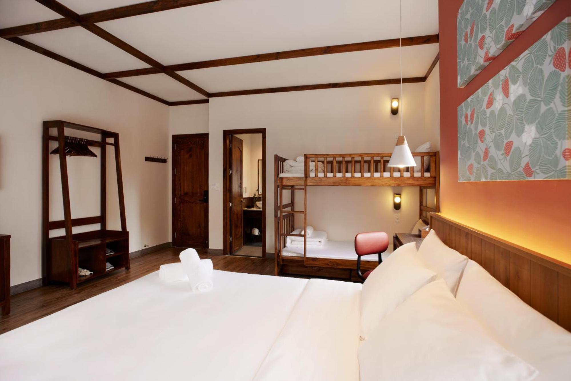 Family Suite - Photo 6