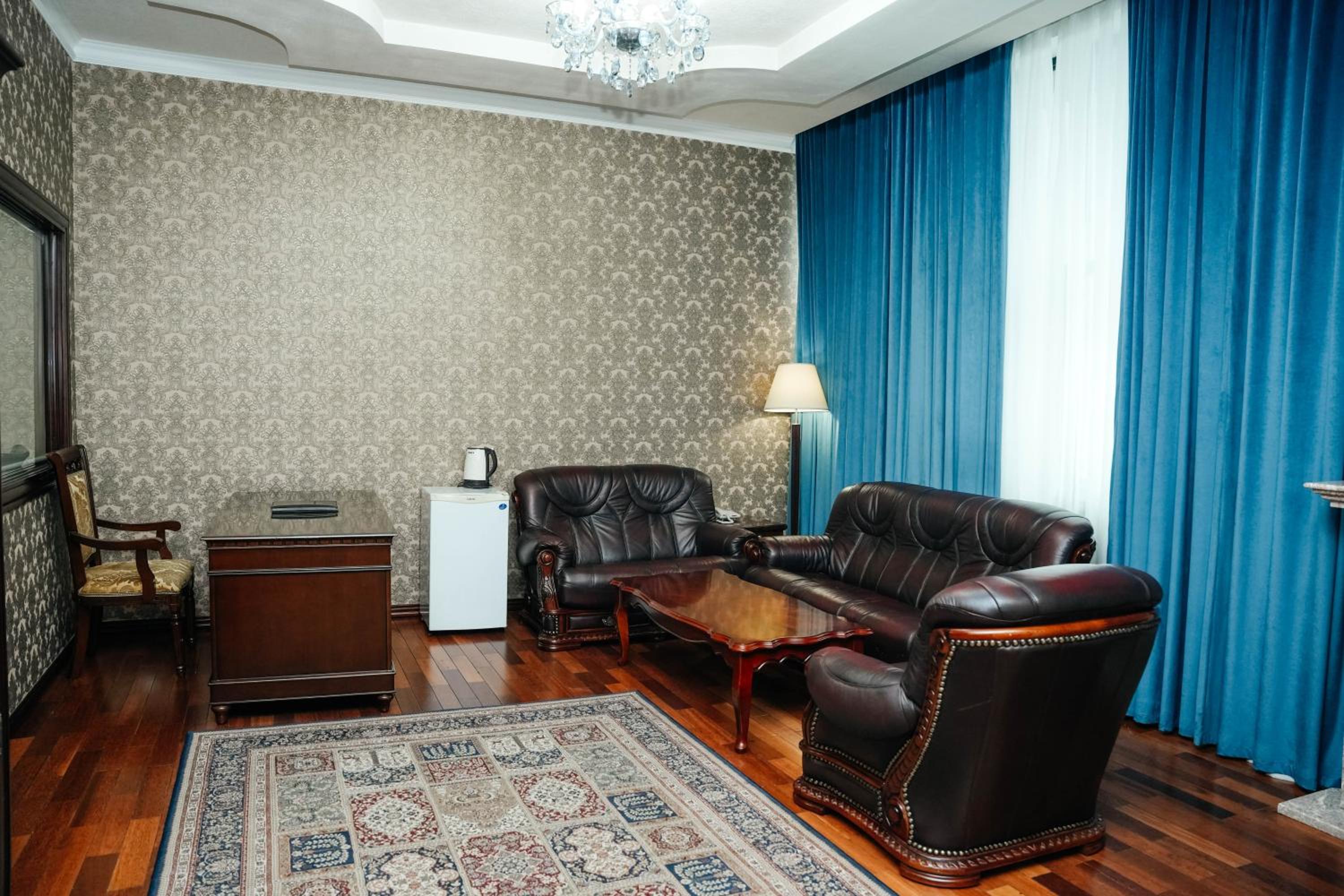 King Suite photo 2