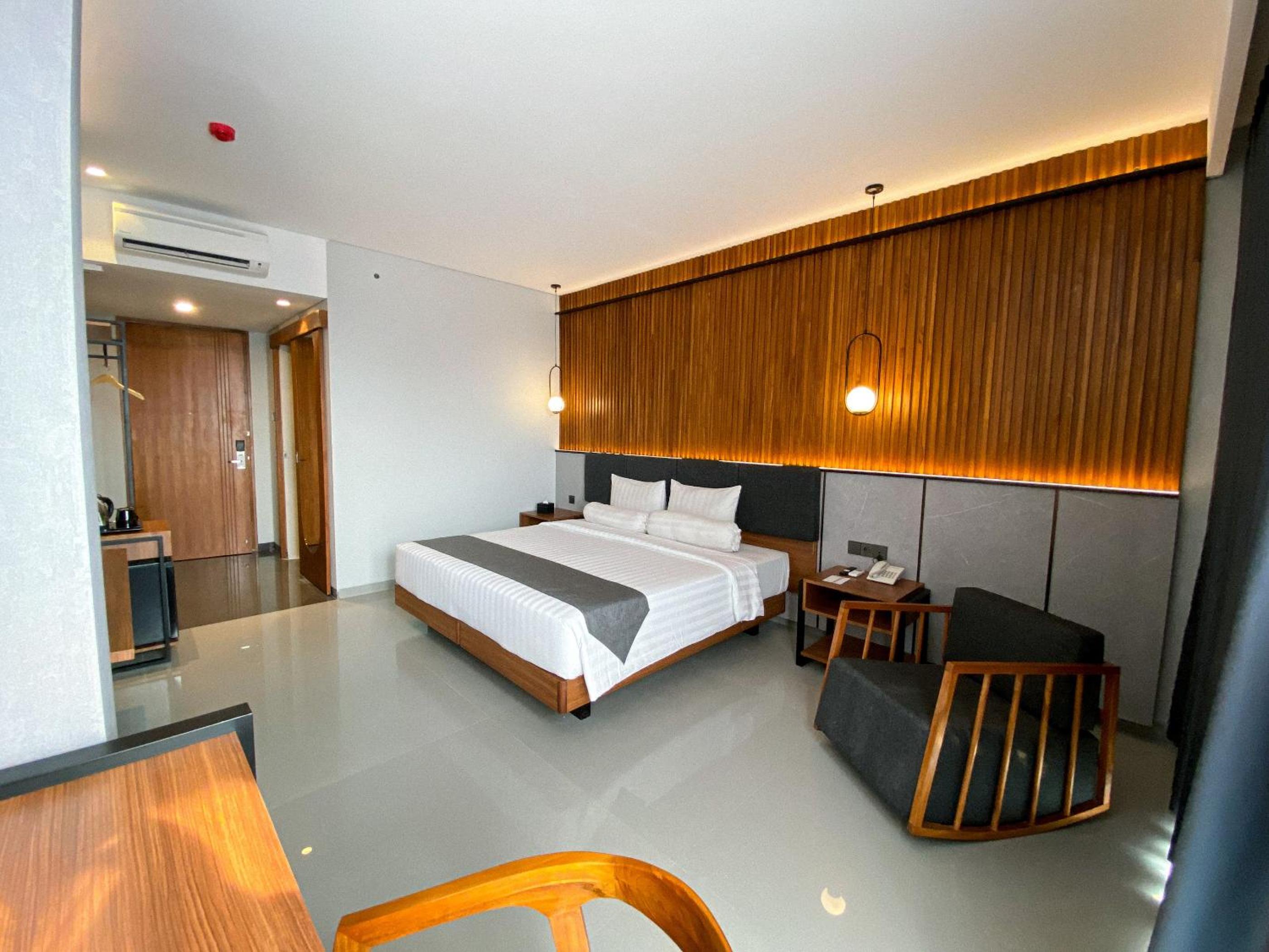 Executive King Room