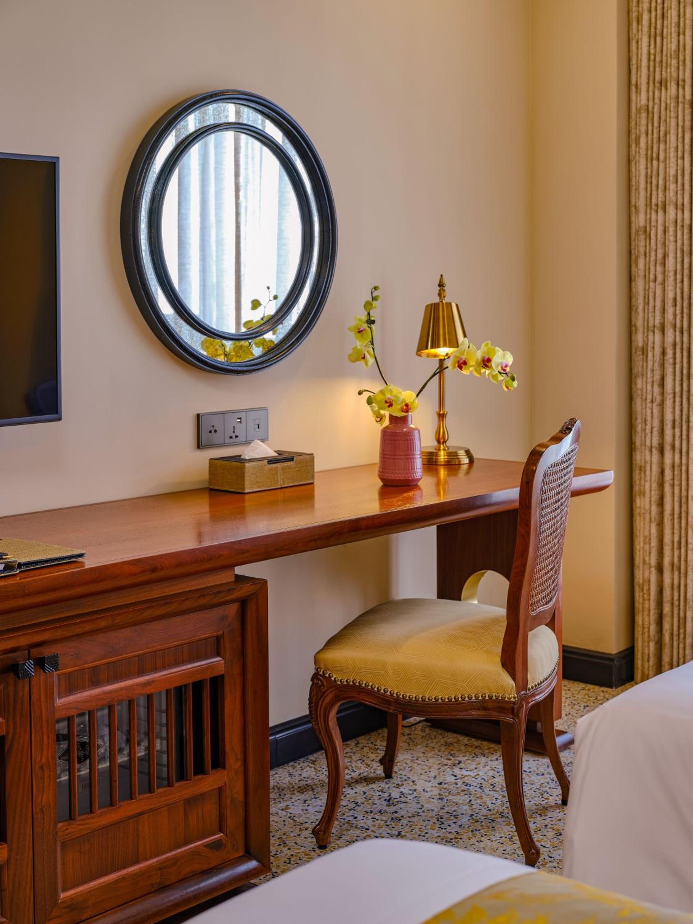 Deluxe Room - Free Spa Treatment - Photo 4