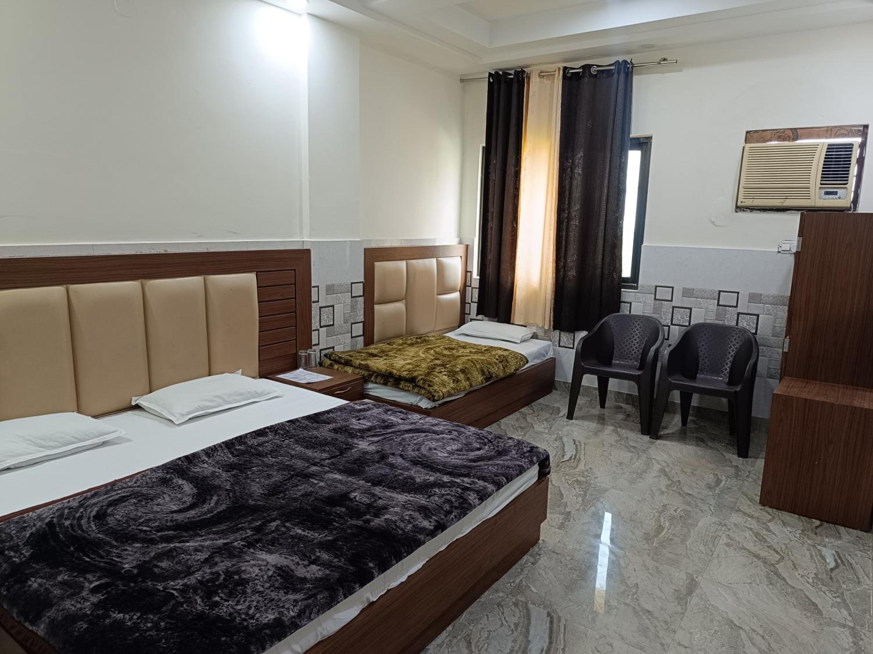 Deluxe Triple Room - Photo 6
