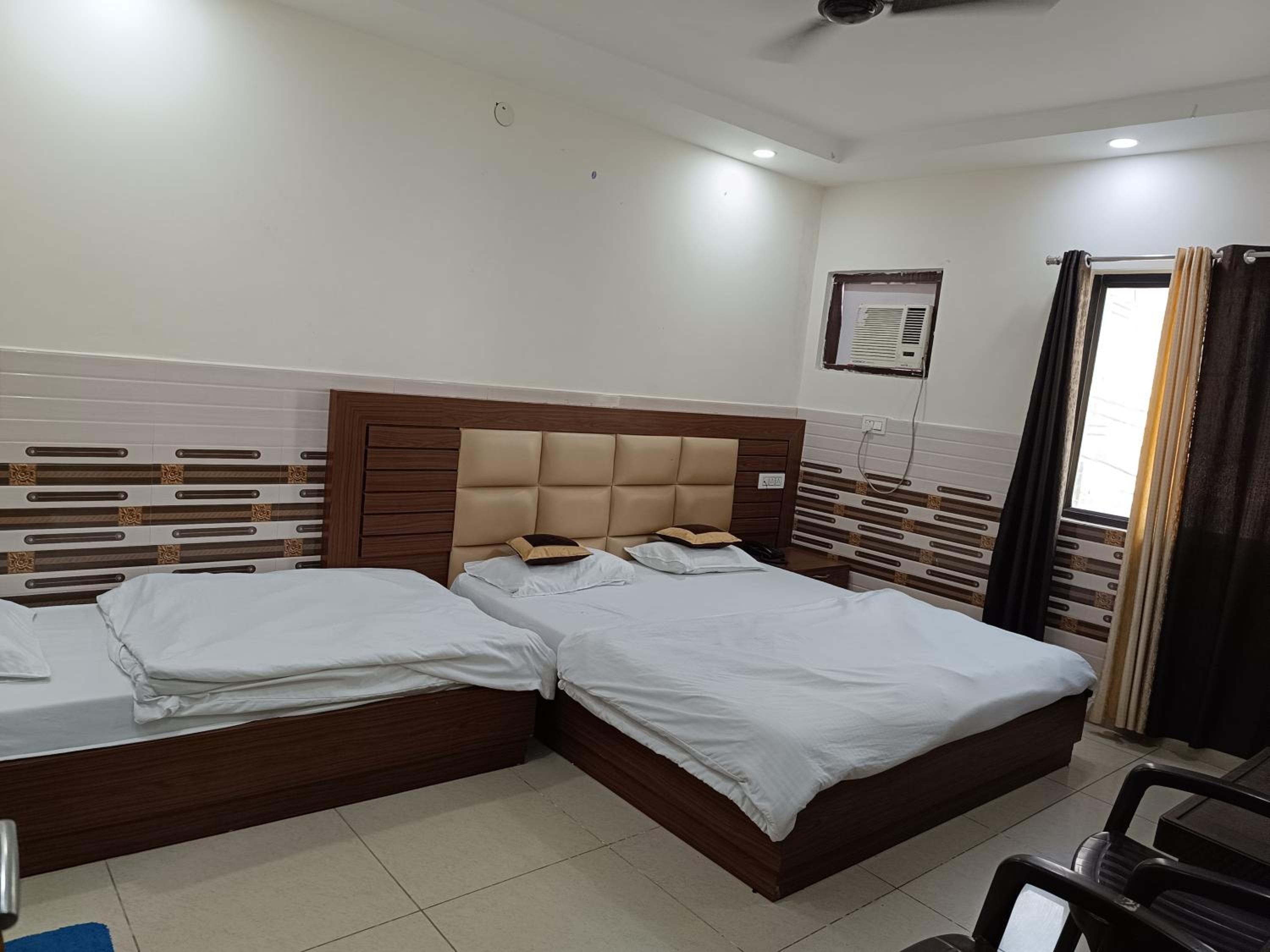 Deluxe Triple Room - Photo 3