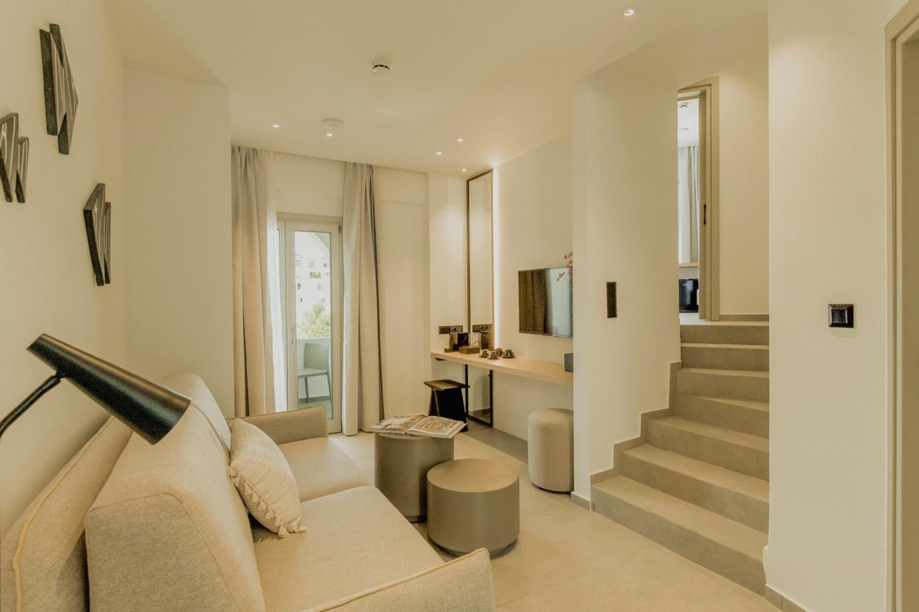 Standard Suite photo 2