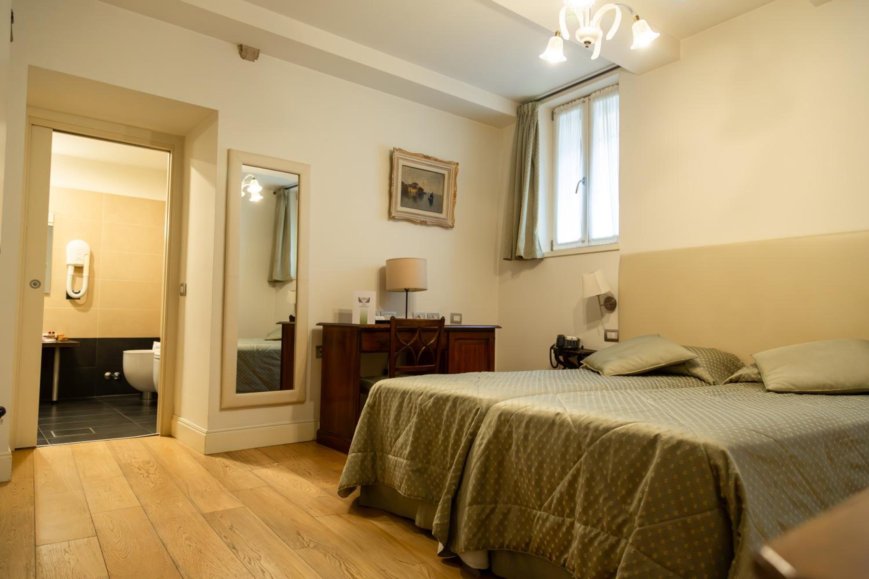 Economy Double Room