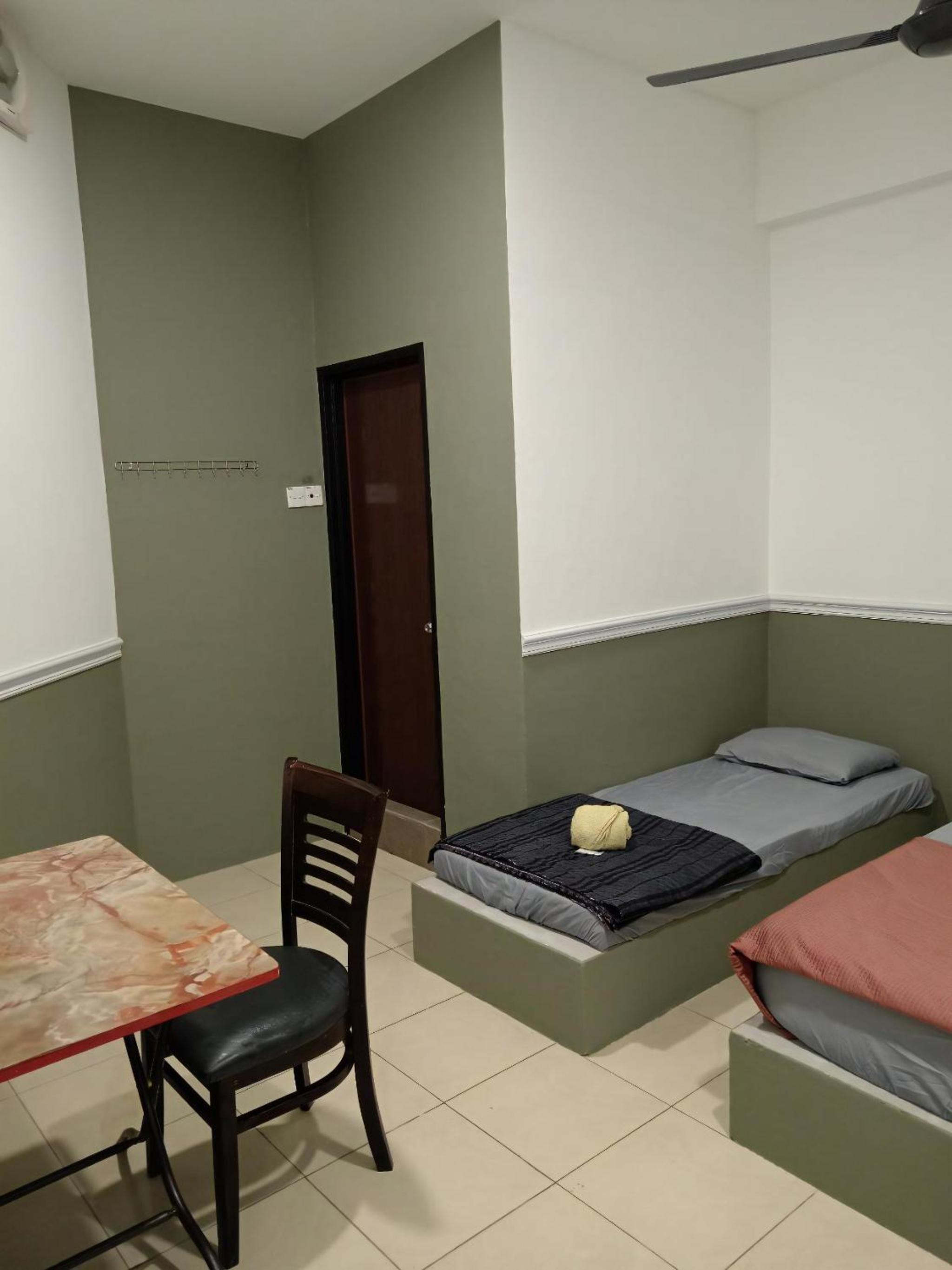 Basic Triple Room - Photo 8