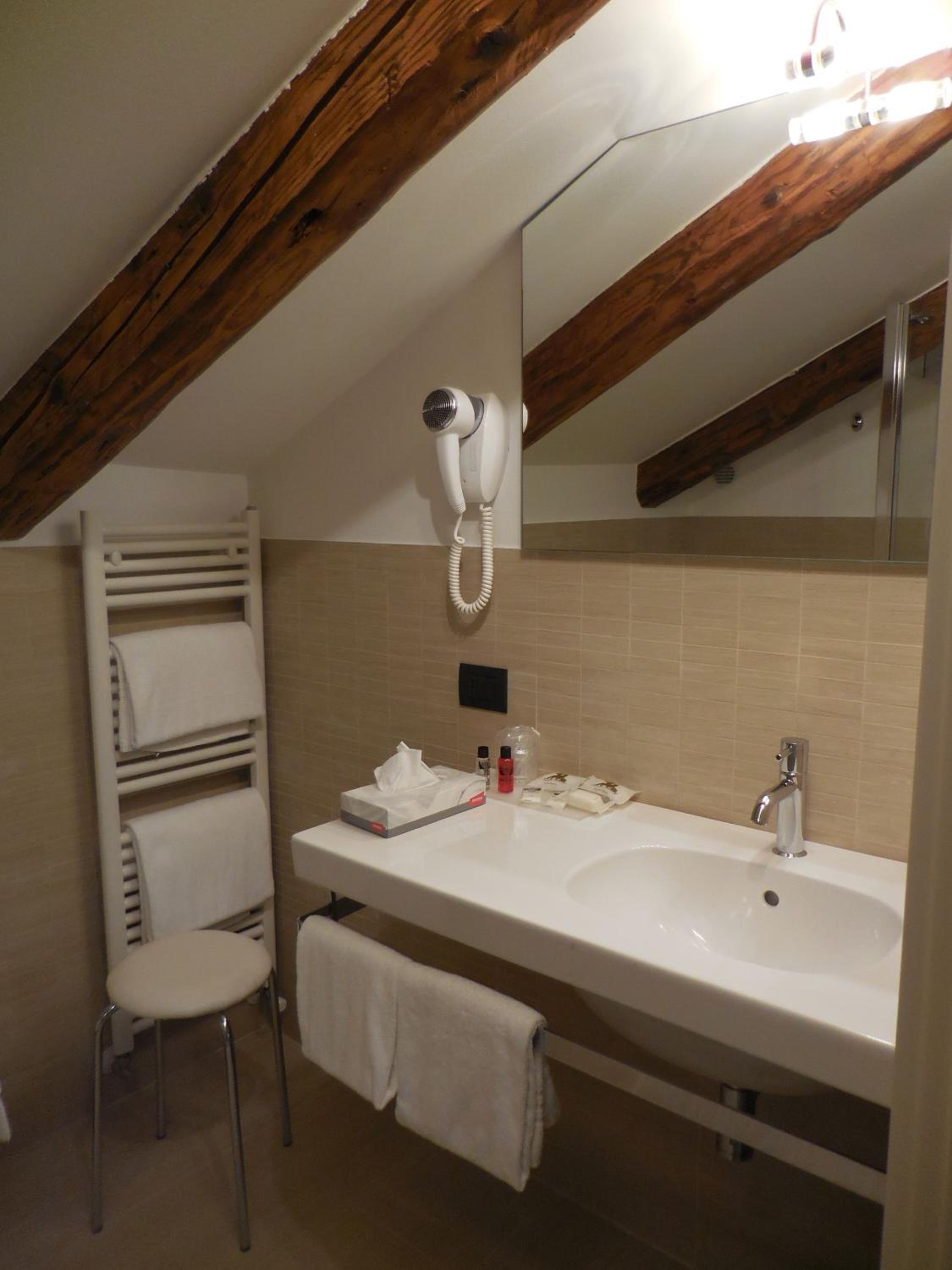 Available room