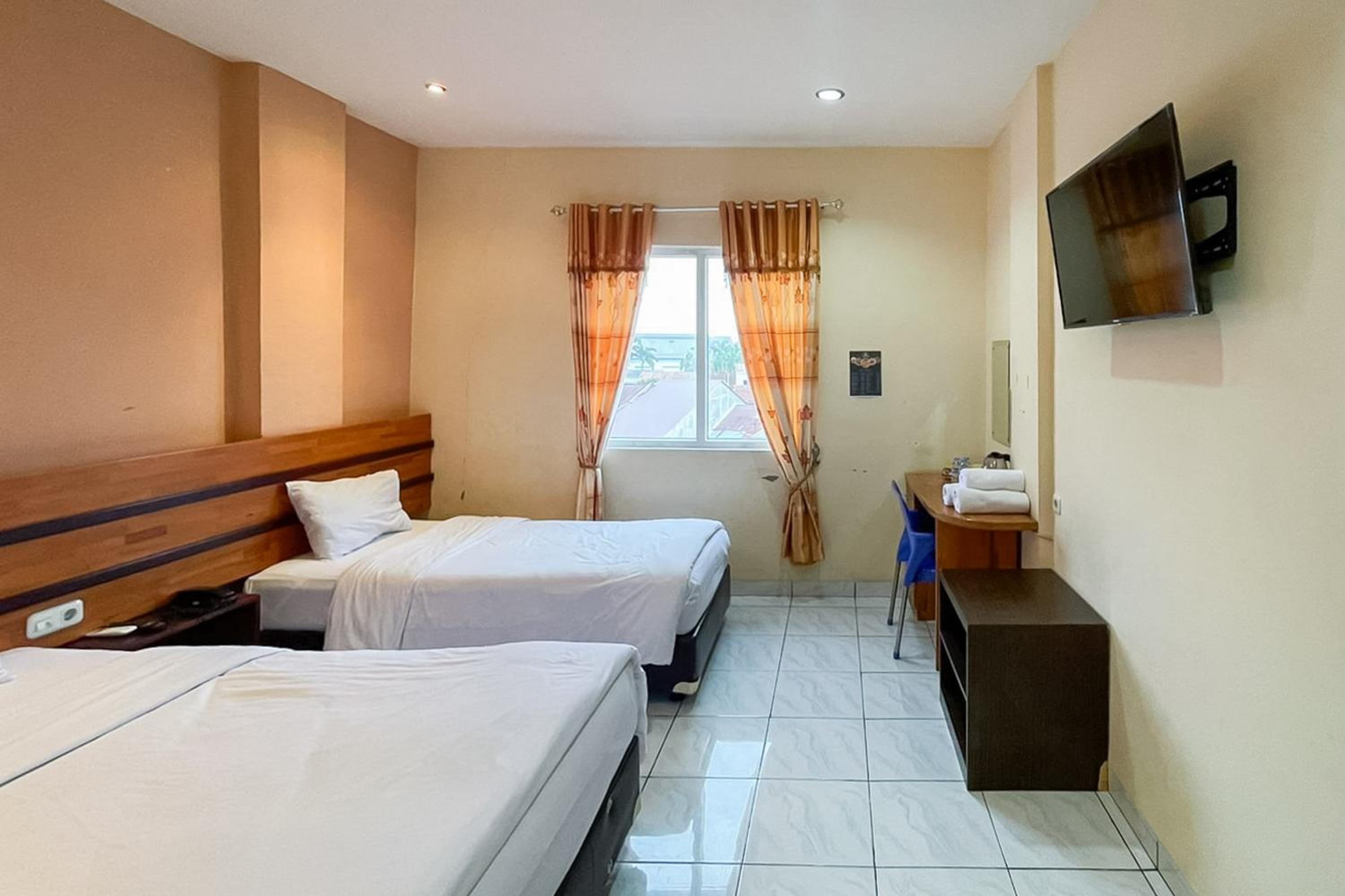 Deluxe Triple Room photo 1