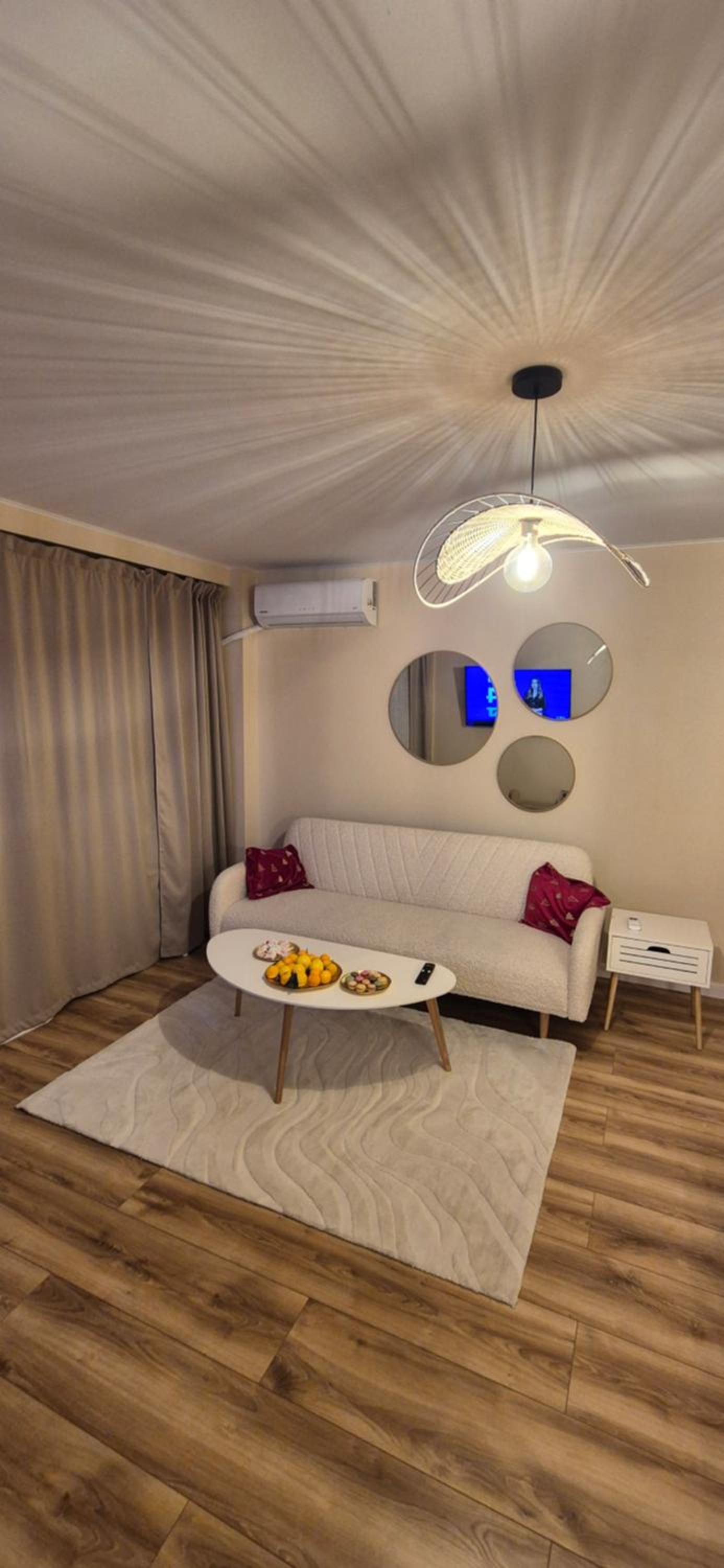 One-Bedroom Apartment with Balcony