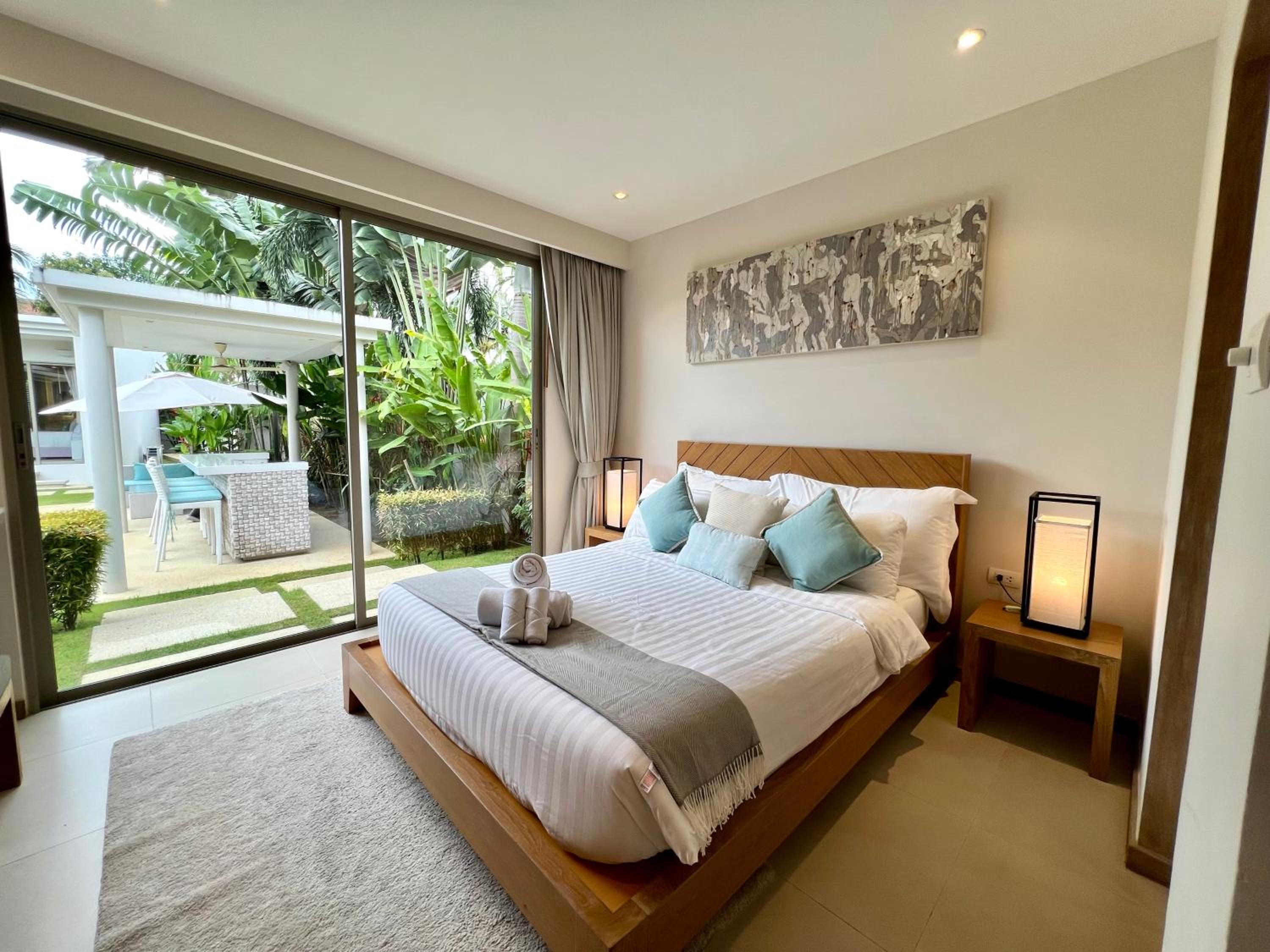 Villa With Private Pool photo 2